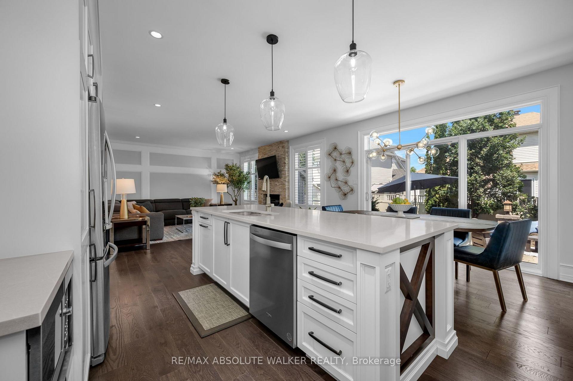 Photo 15 of 2207 Sandman Crescent, Ottawa, Avalon East — HOMEH