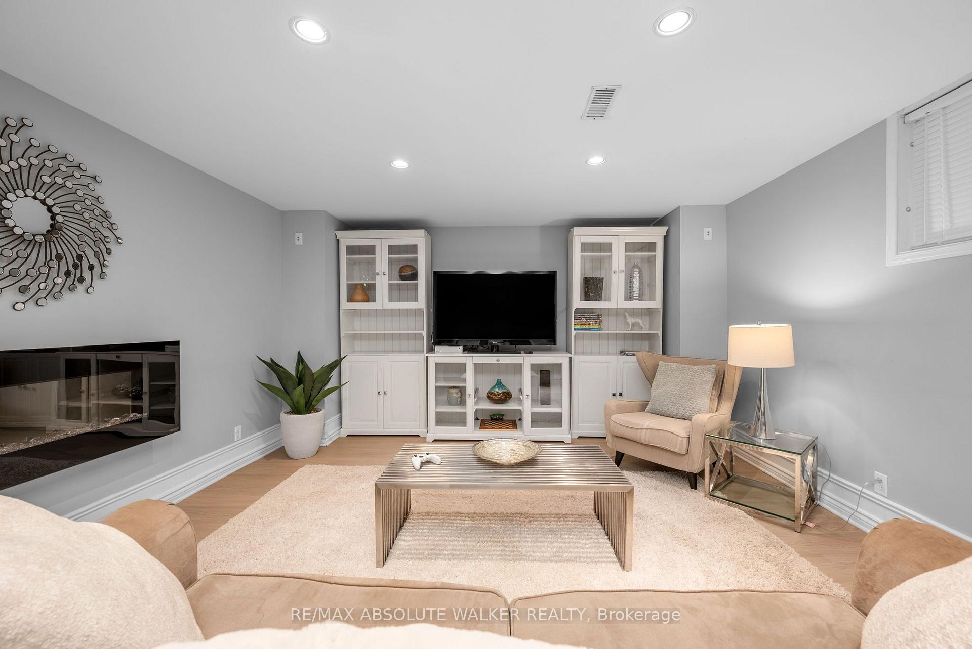 Photo 32 of 2207 Sandman Crescent, Ottawa, Avalon East — HOMEH