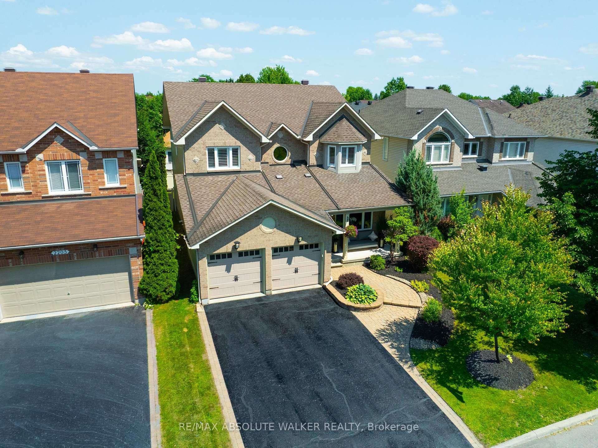Photo 42 of 2207 Sandman Crescent, Ottawa, Avalon East — HOMEH