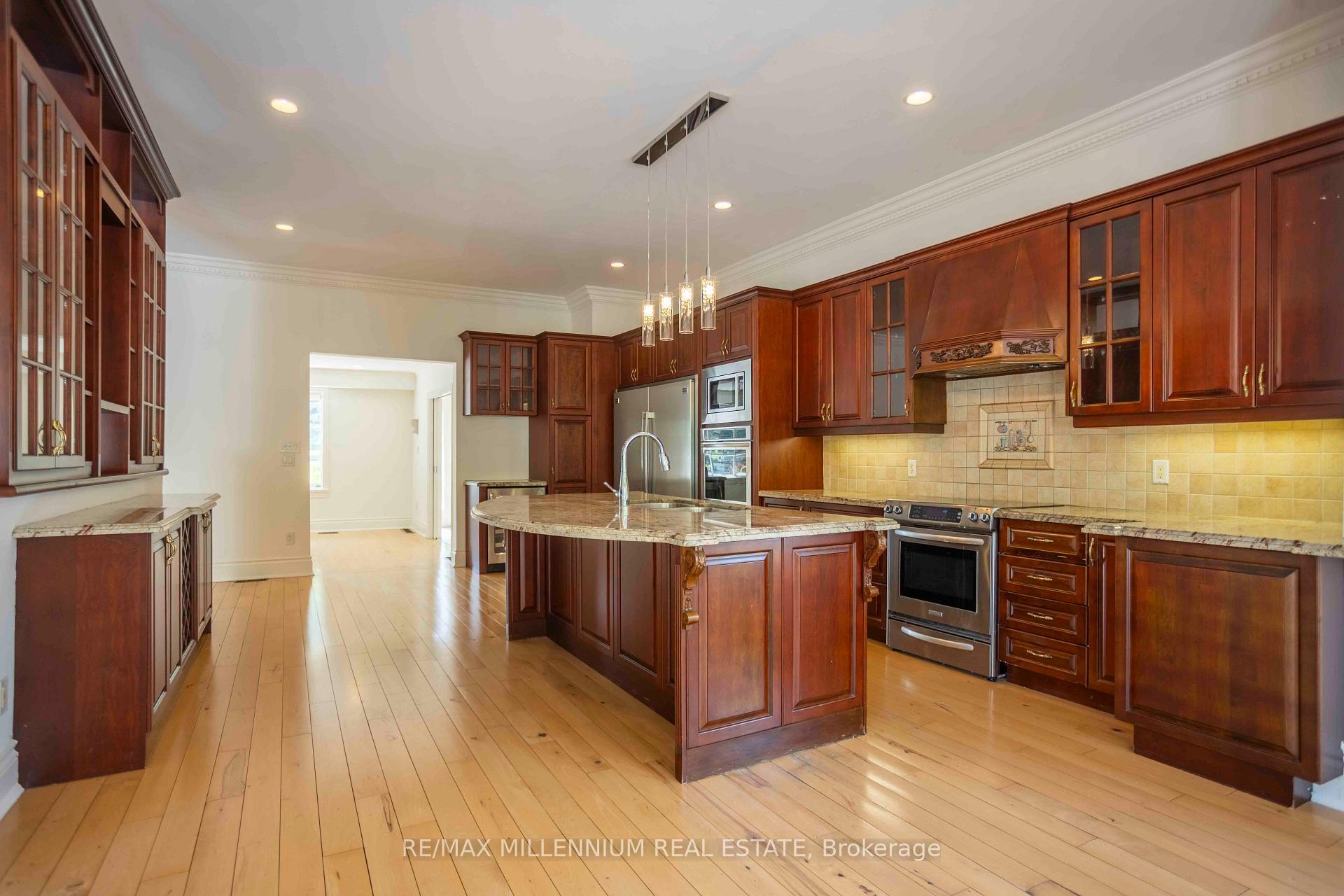 Photo 27 of 678 Nashville Road, Vaughan, Kleinburg — HOMEH