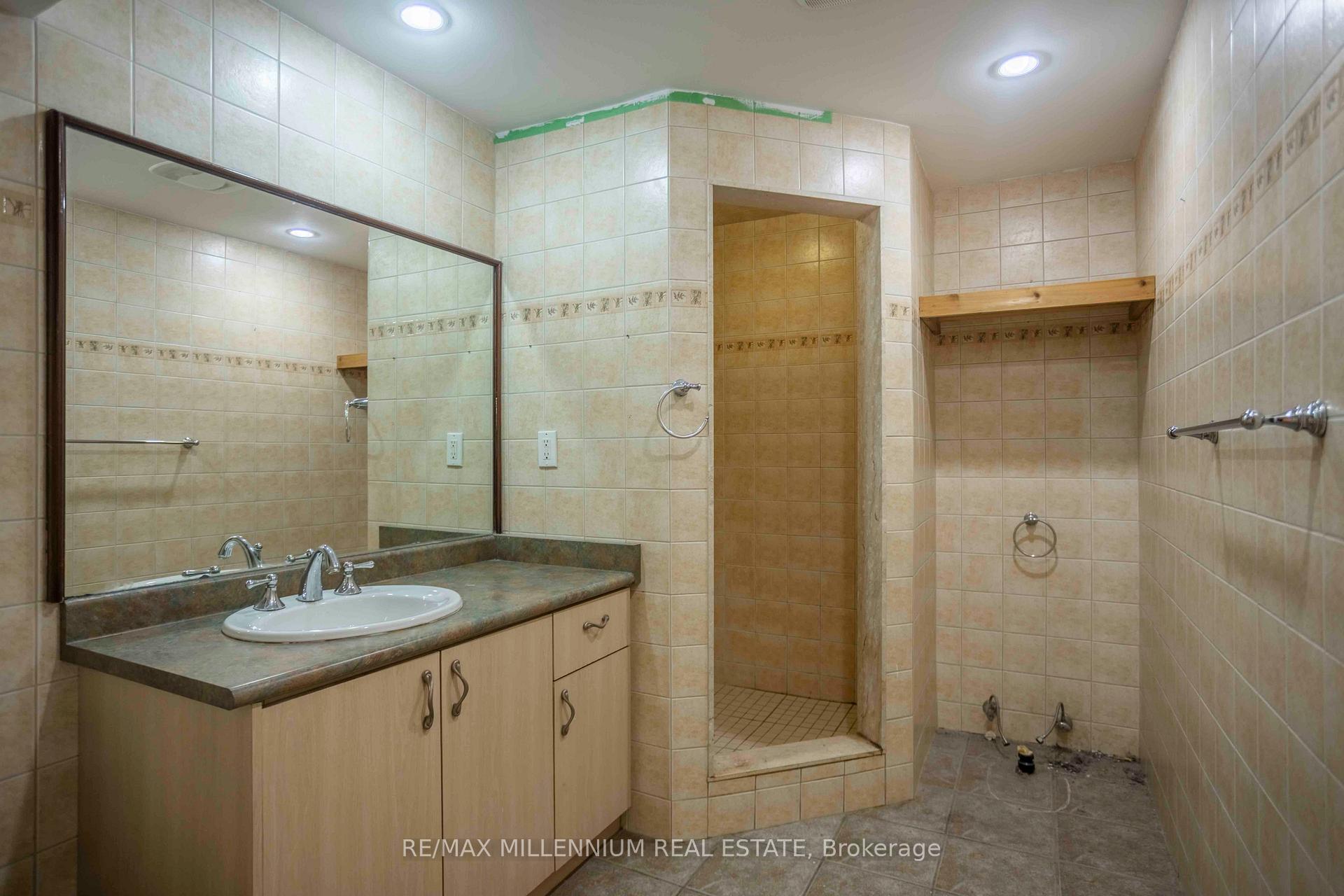 Photo 46 of 678 Nashville Road, Vaughan, Kleinburg — HOMEH