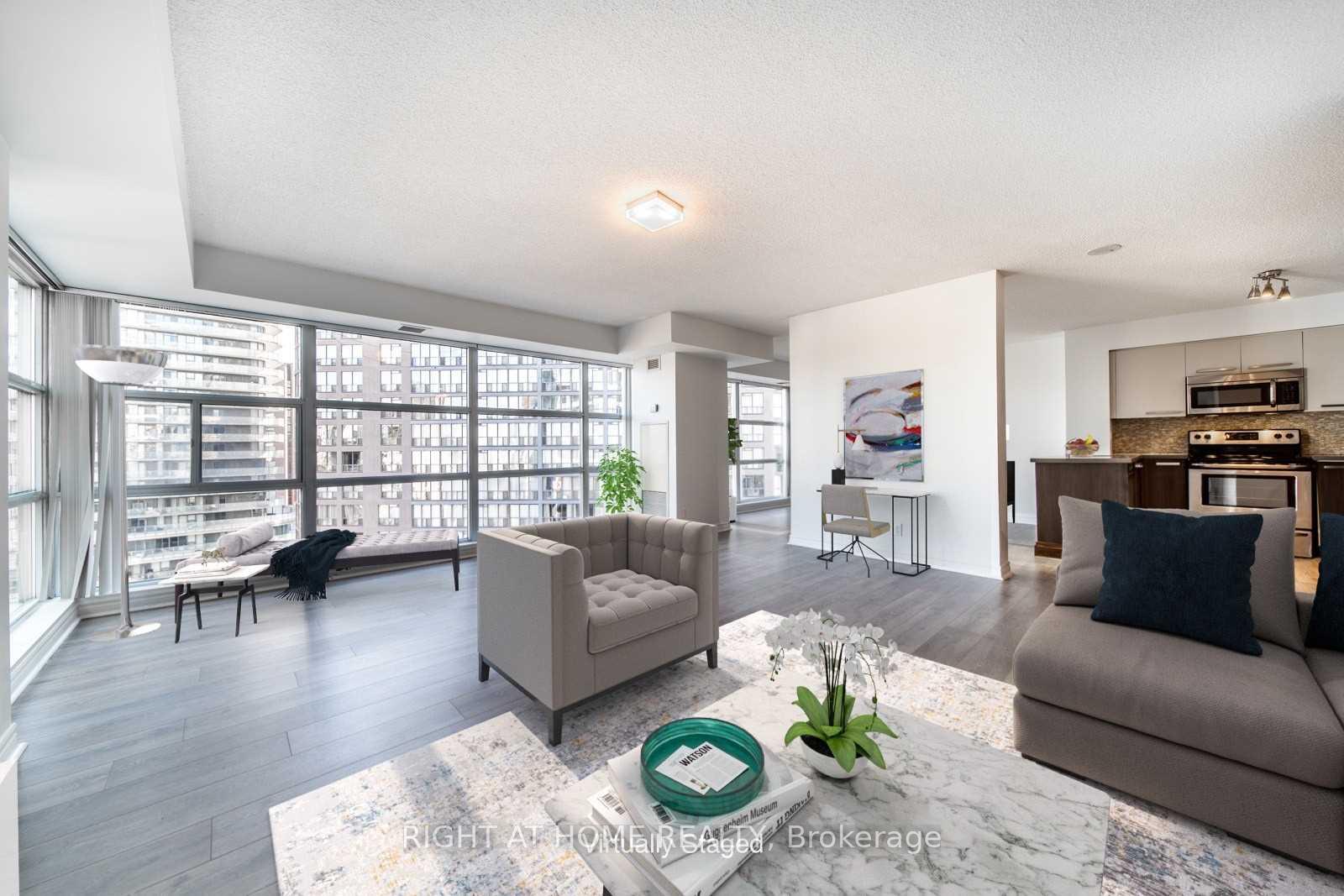 Photo 8 of Unit 1705, 11 St Joseph Street, Toronto, Bay Street Corridor — HOMEH