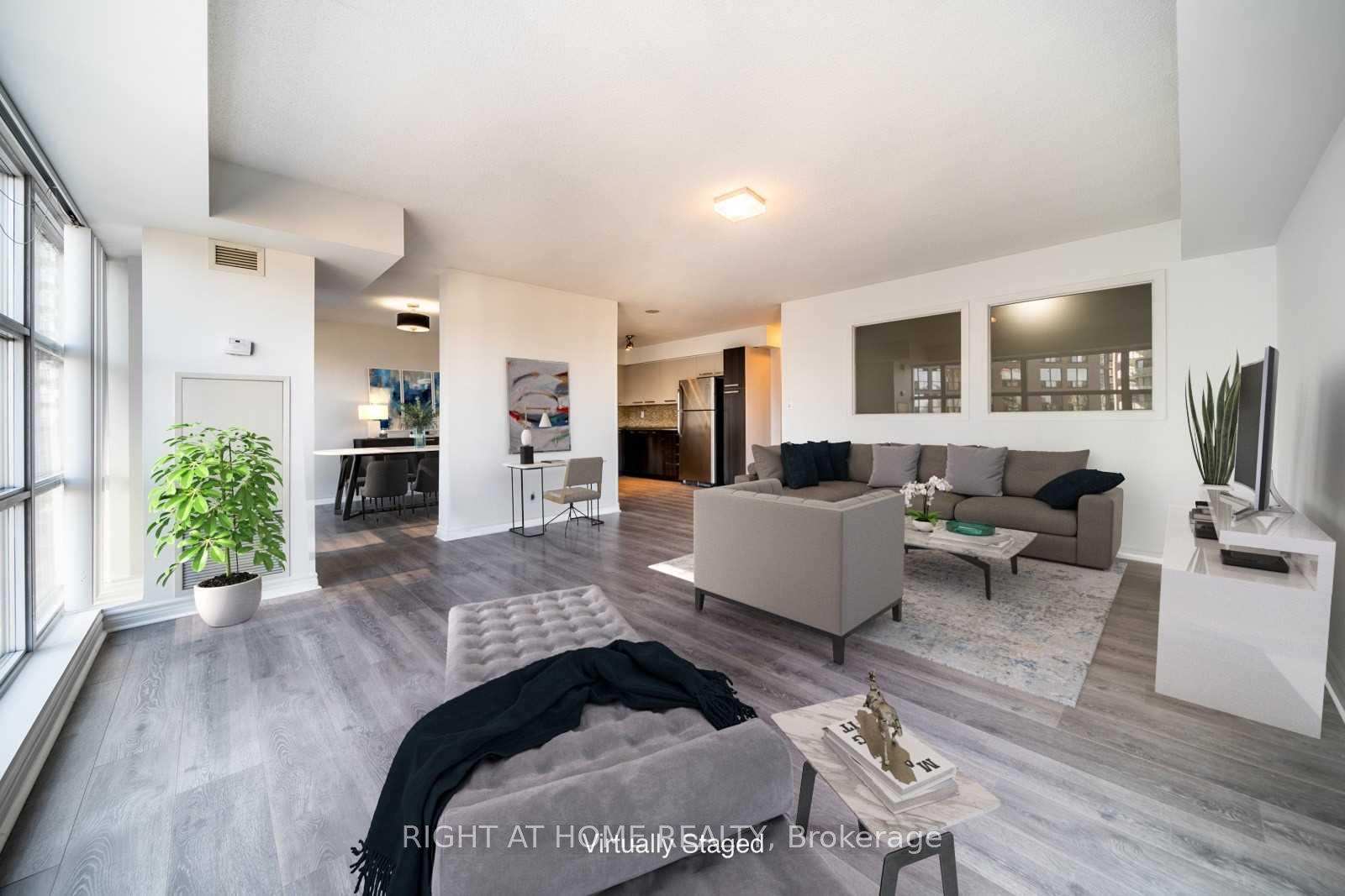 Photo 9 of Unit 1705, 11 St Joseph Street, Toronto, Bay Street Corridor — HOMEH