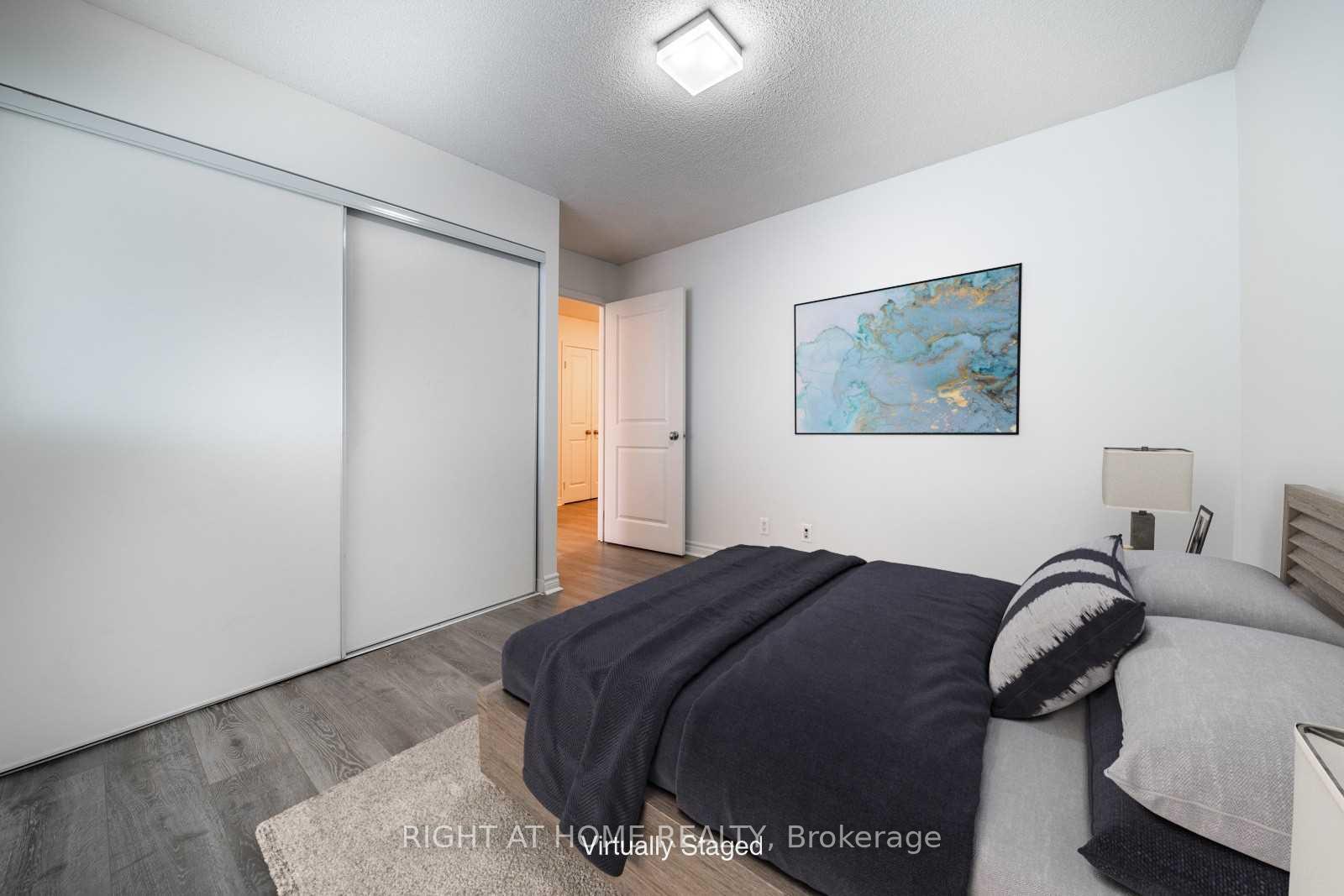 Photo 15 of Unit 1705, 11 St Joseph Street, Toronto, Bay Street Corridor — HOMEH
