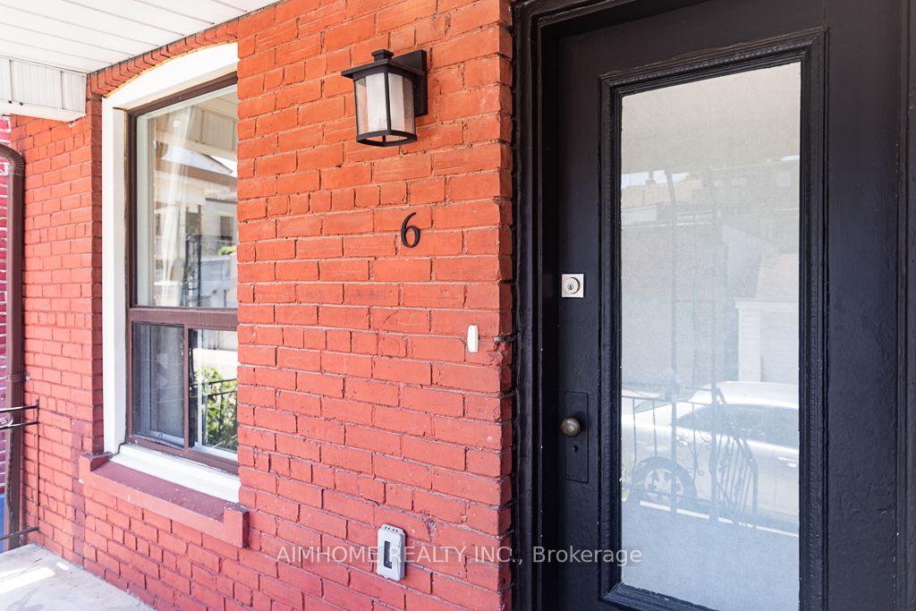 Photo 2 of 6 Macklem Avenue, Toronto, Little Portugal — HOMEH