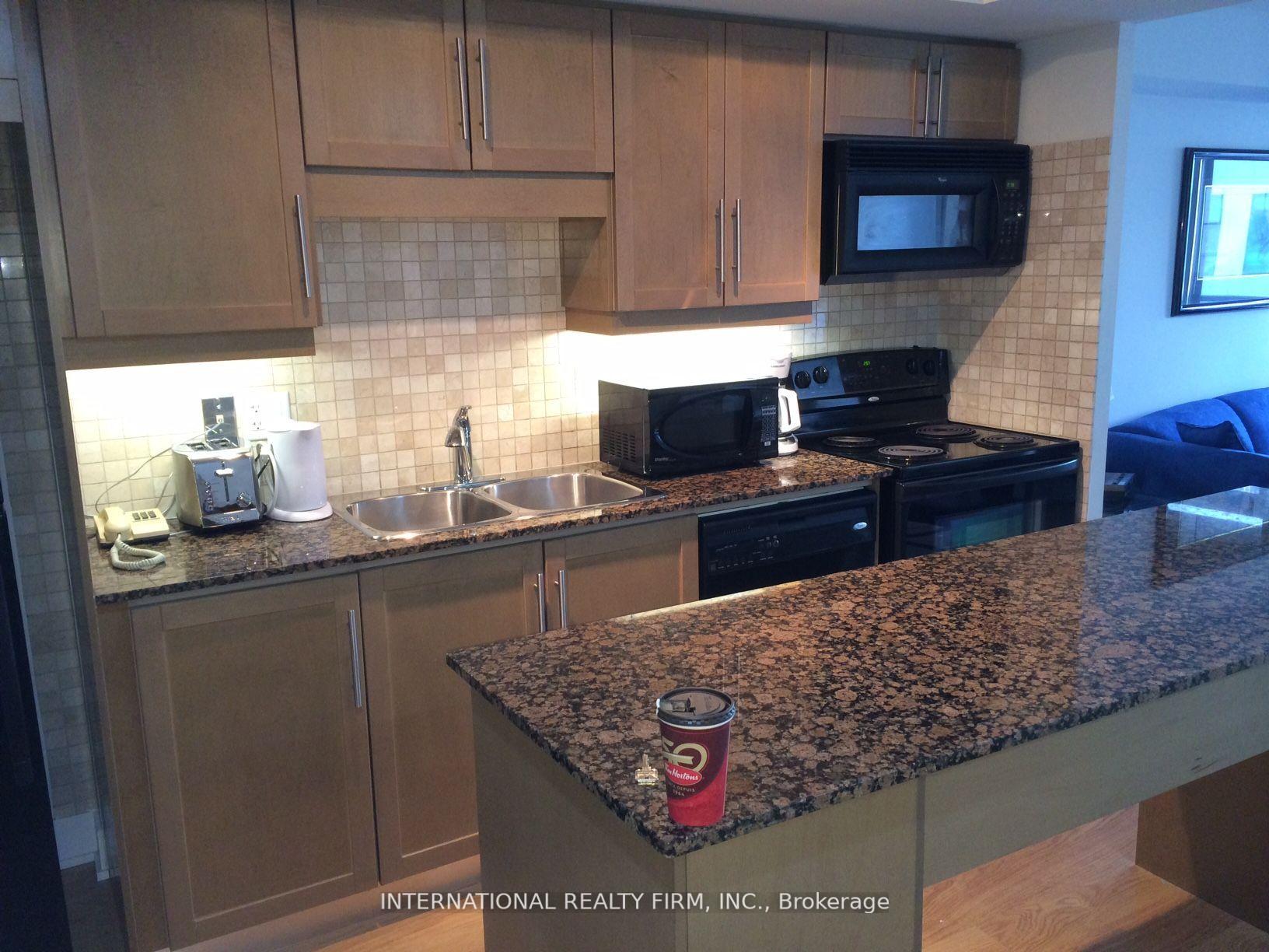 Photo 8 of Unit 1708, 20 Blue Jays Way, Toronto, Waterfront Communities — HOMEH