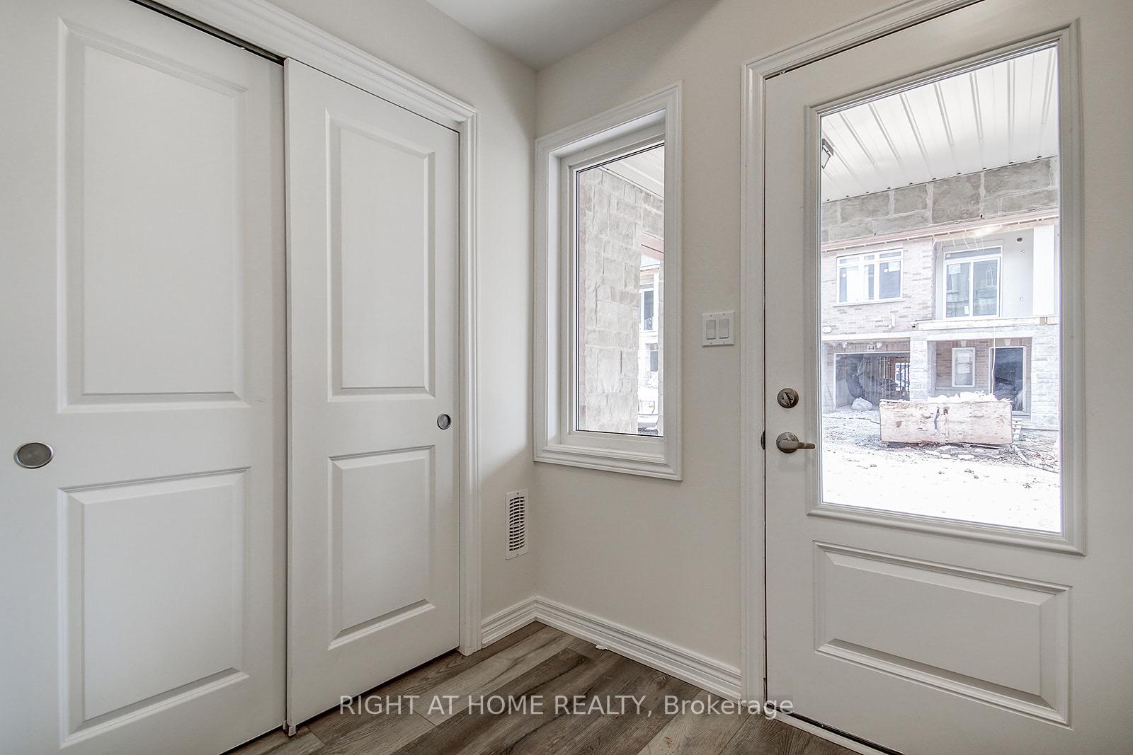 Photo 4 of Unit 49, 40 Zinfandel Drive, Hamilton, Fruitland — HOMEH