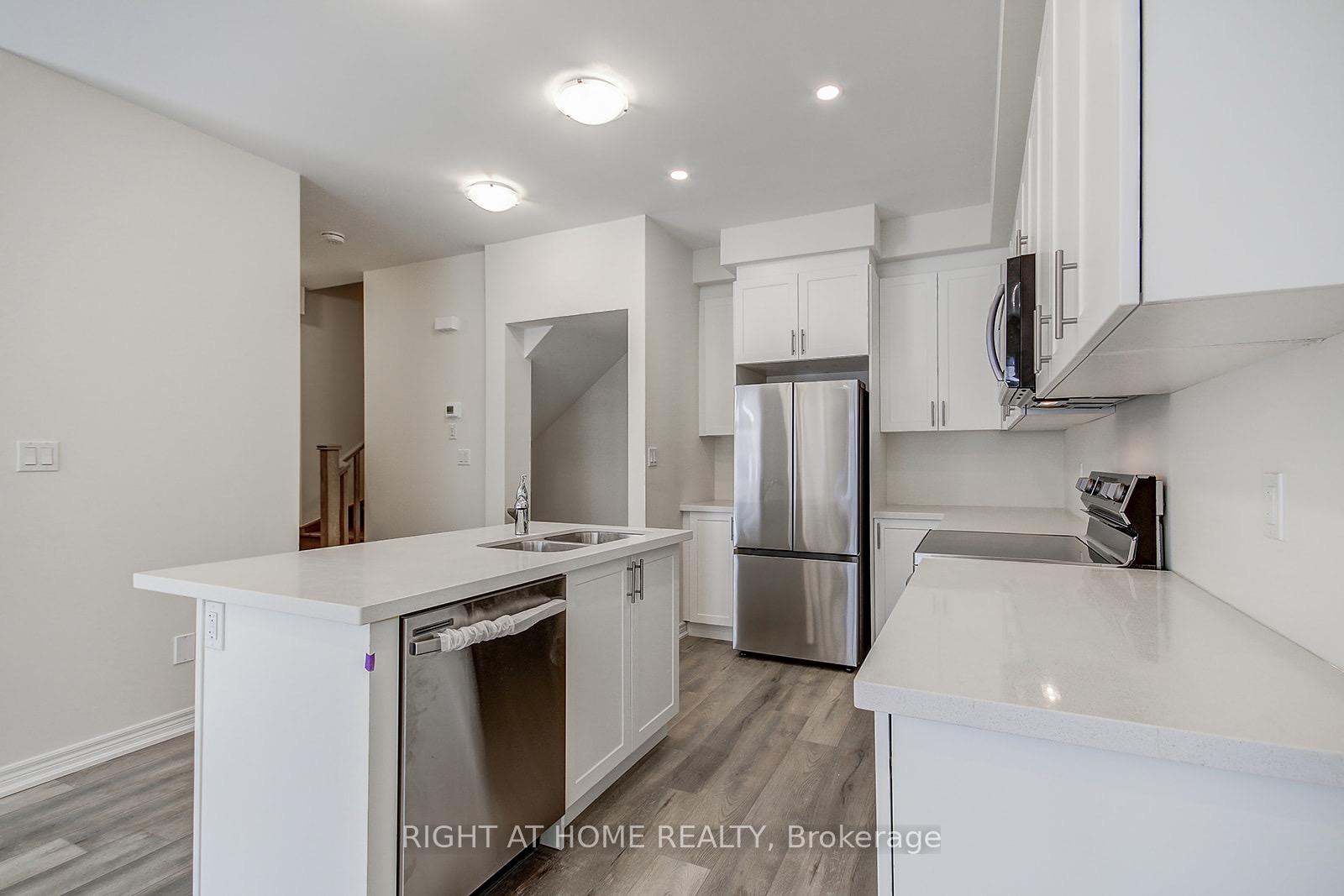 Photo 8 of Unit 49, 40 Zinfandel Drive, Hamilton, Fruitland — HOMEH