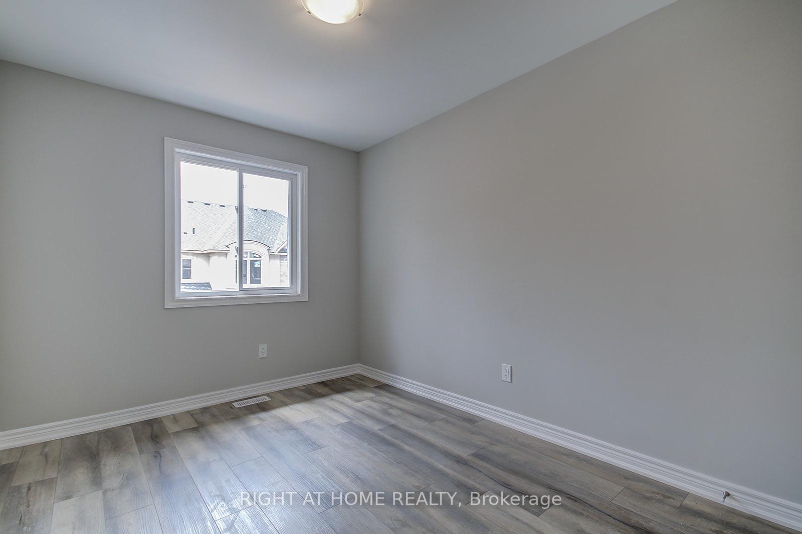 Photo 17 of Unit 49, 40 Zinfandel Drive, Hamilton, Fruitland — HOMEH