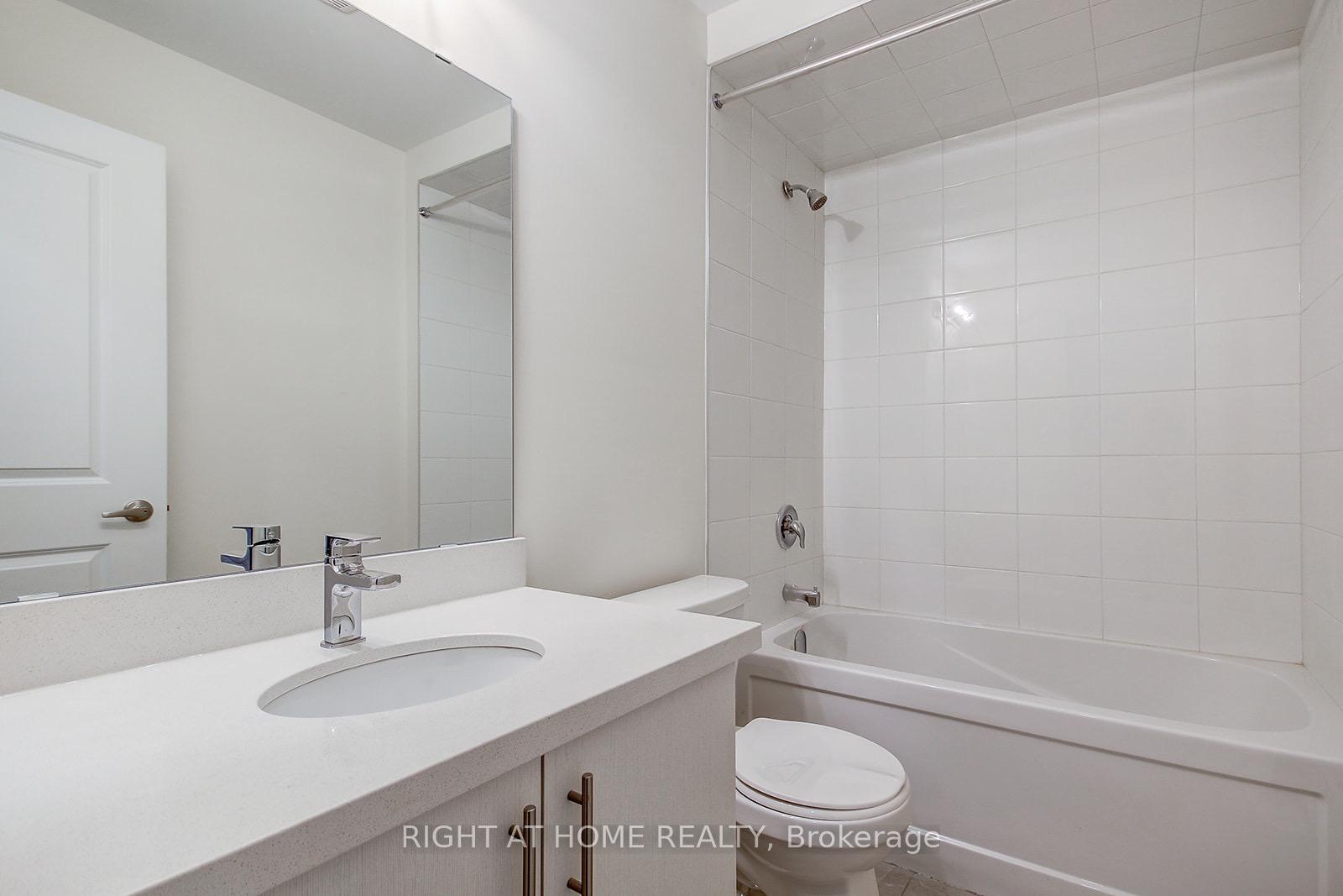 Photo 18 of Unit 49, 40 Zinfandel Drive, Hamilton, Fruitland — HOMEH