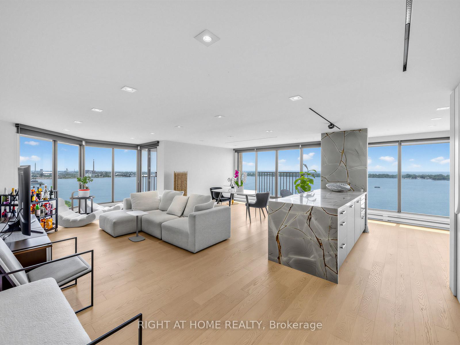 Photo 2 of Unit 2202, 65 Harbour Square, Toronto, Waterfront Communities — HOMEH