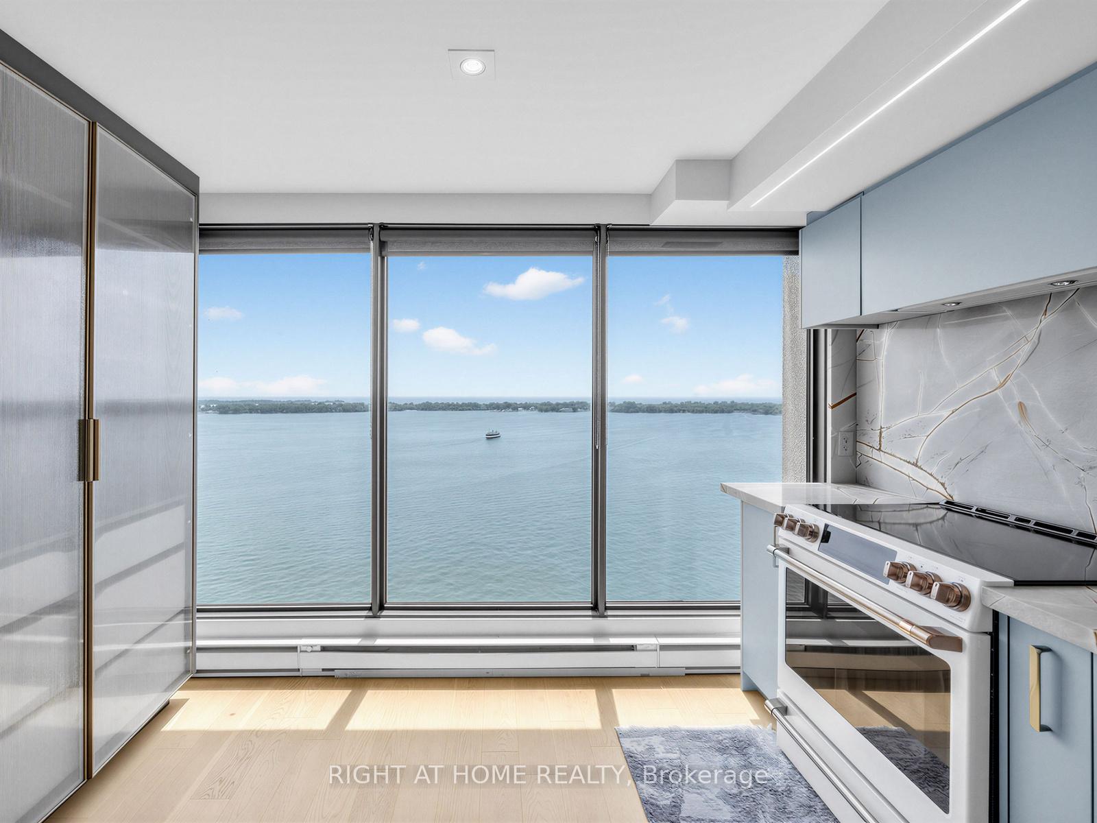 Photo 18 of Unit 2202, 65 Harbour Square, Toronto, Waterfront Communities — HOMEH