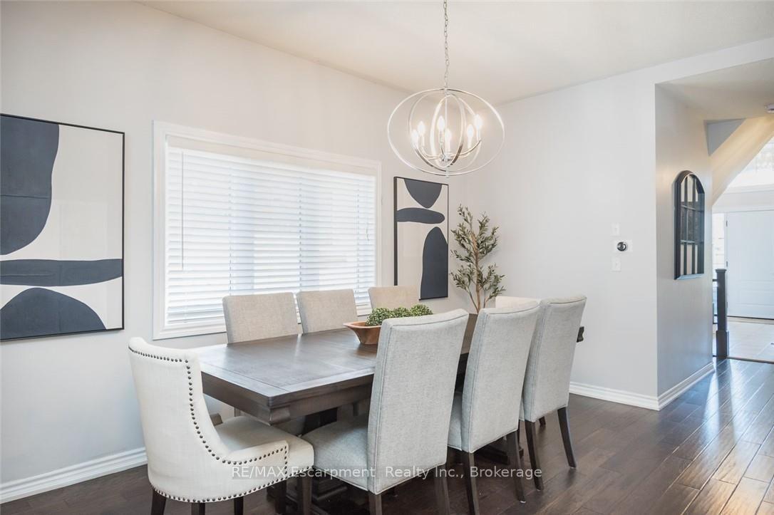 Photo 5 of 3184 Tim Dobbie Drive, Burlington, Alton — HOMEH