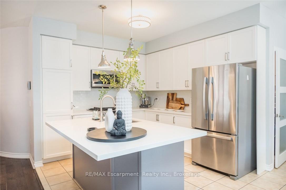 Photo 8 of 3184 Tim Dobbie Drive, Burlington, Alton — HOMEH