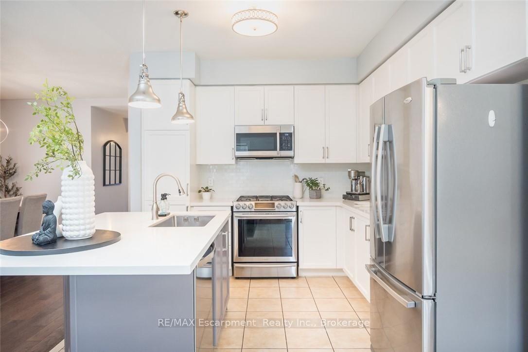Photo 9 of 3184 Tim Dobbie Drive, Burlington, Alton — HOMEH