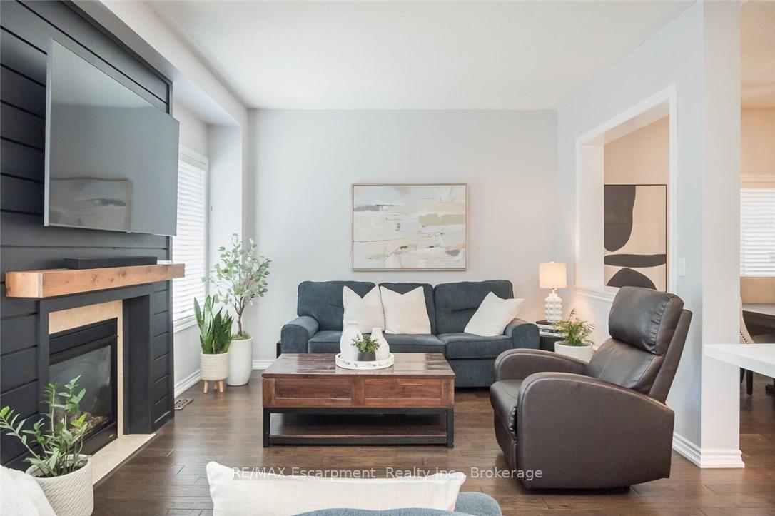 Photo 14 of 3184 Tim Dobbie Drive, Burlington, Alton — HOMEH