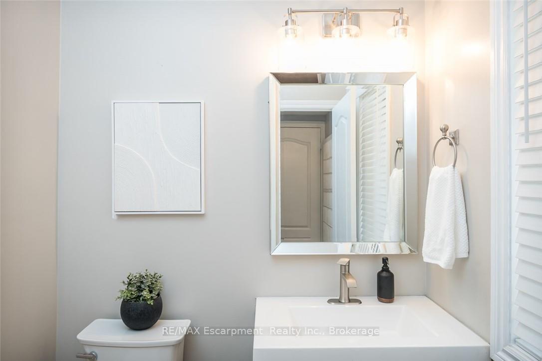 Photo 15 of 3184 Tim Dobbie Drive, Burlington, Alton — HOMEH