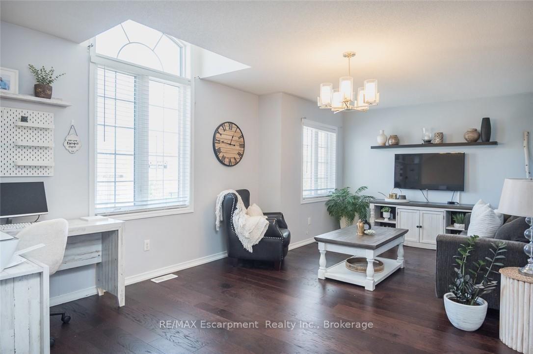 Photo 18 of 3184 Tim Dobbie Drive, Burlington, Alton — HOMEH