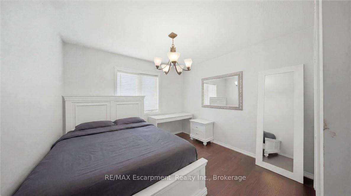 Photo 24 of 3184 Tim Dobbie Drive, Burlington, Alton — HOMEH