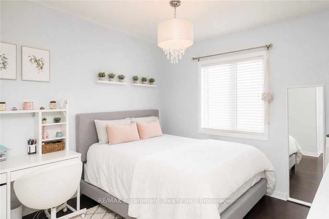 Photo 26 of 3184 Tim Dobbie Drive, Burlington, Alton — HOMEH