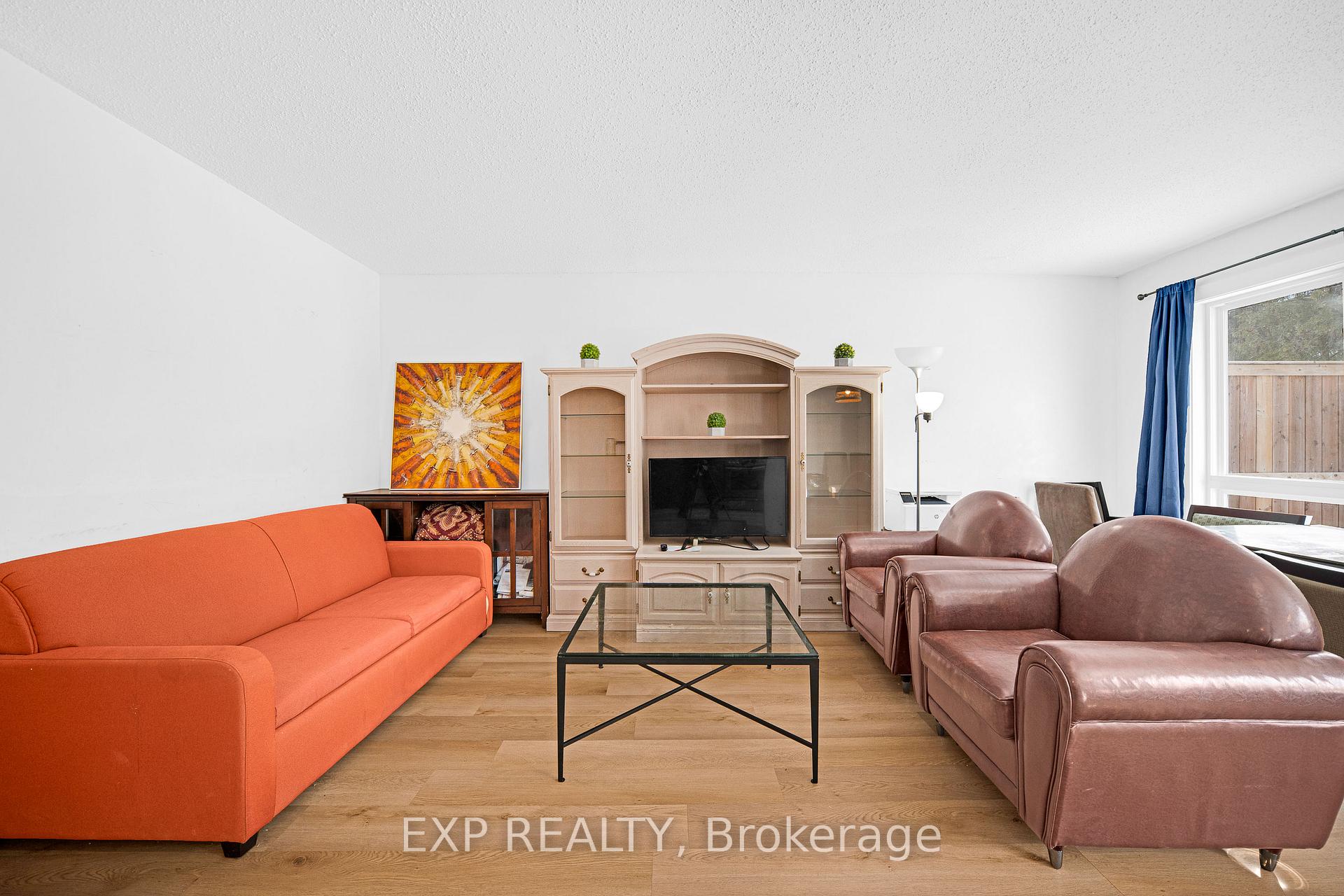 Photo 2 of Unit 11K, 2080 Ogilvie Road, Ottawa, Beacon Hill South — HOMEH