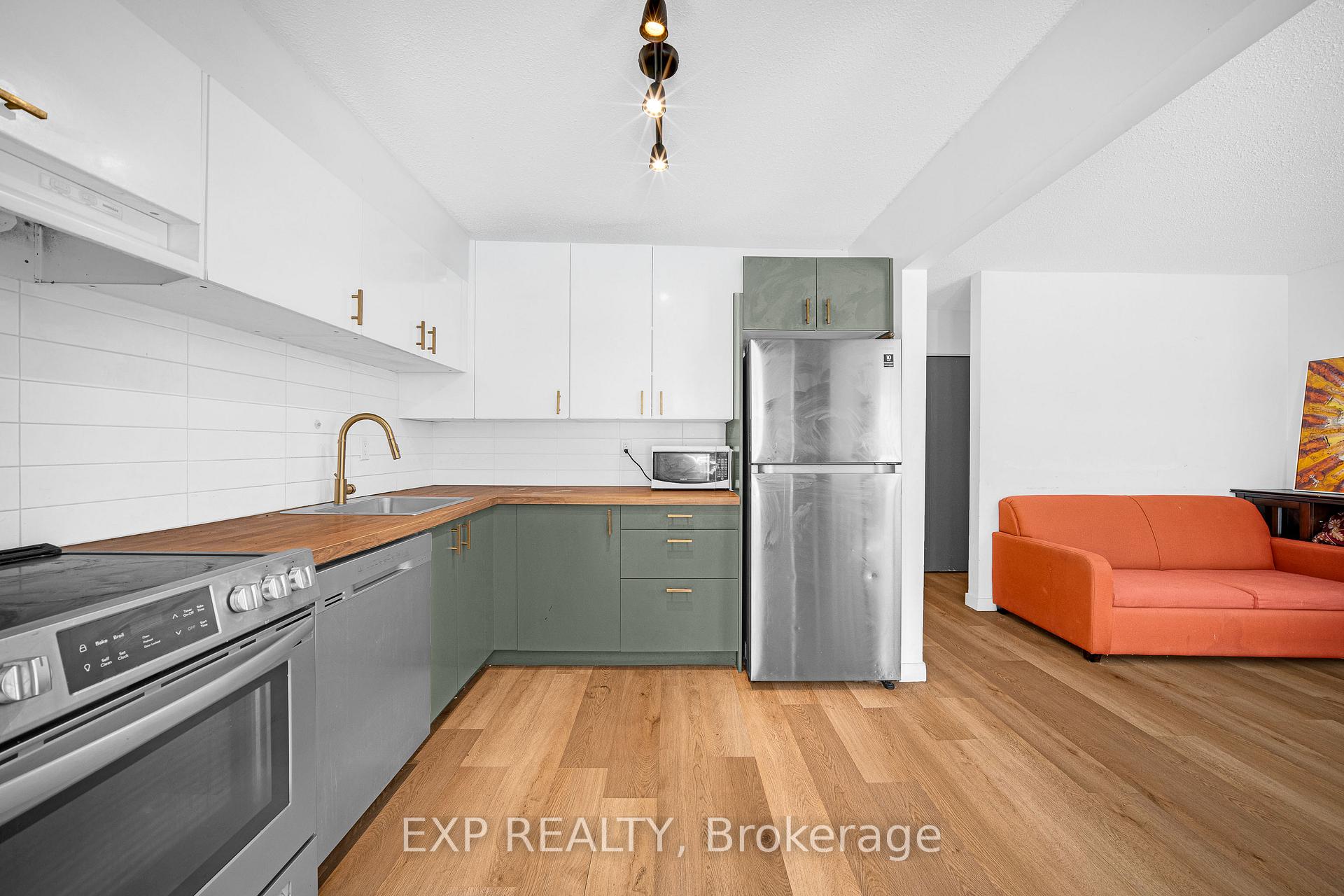 Photo 14 of Unit 11K, 2080 Ogilvie Road, Ottawa, Beacon Hill South — HOMEH