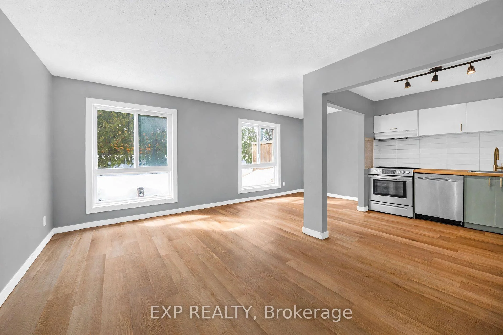 Photo 7 of Unit 11K, 2080 Ogilvie Road, Ottawa, Beacon Hill South — HOMEH