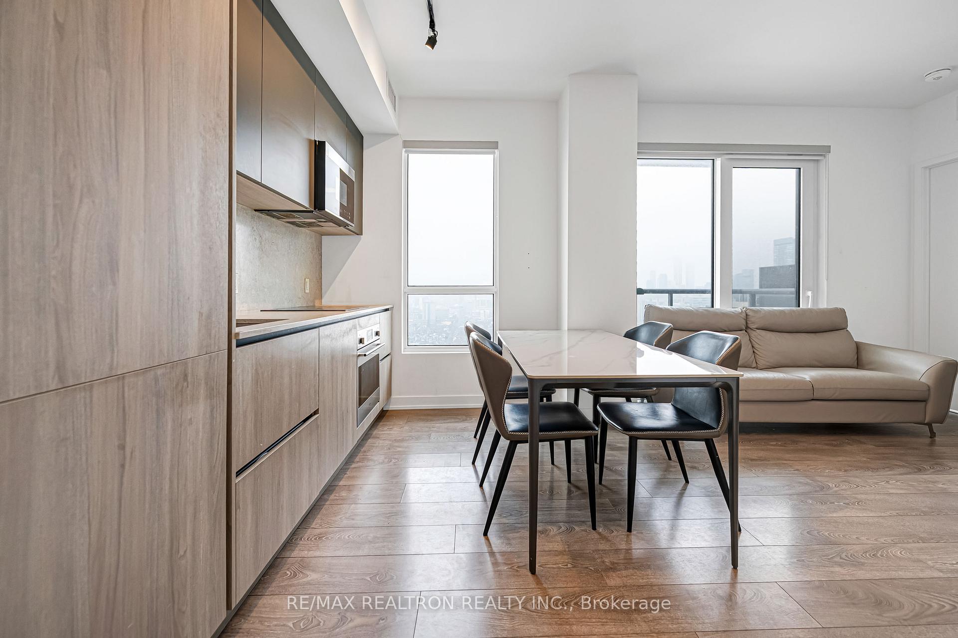 Photo 3 of Unit 4302, 108 Peter Street, Toronto, Waterfront Communities — HOMEH