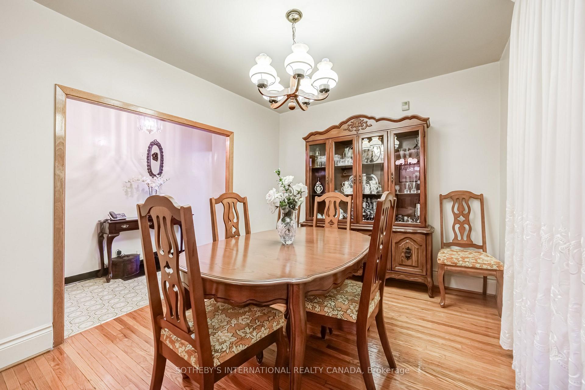 Photo 11 of 157 Ascot Avenue, Toronto, Corso Italia-Davenport — HOMEH