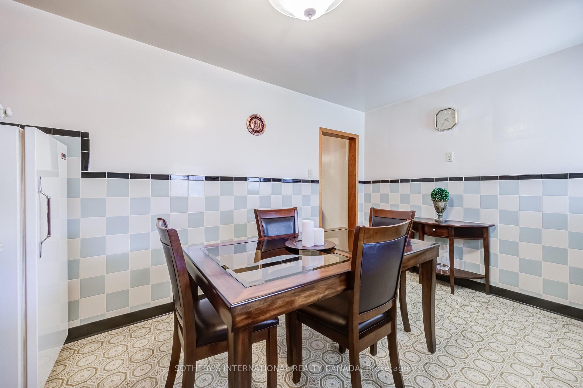 Photo 14 of 157 Ascot Avenue, Toronto, Corso Italia-Davenport — HOMEH