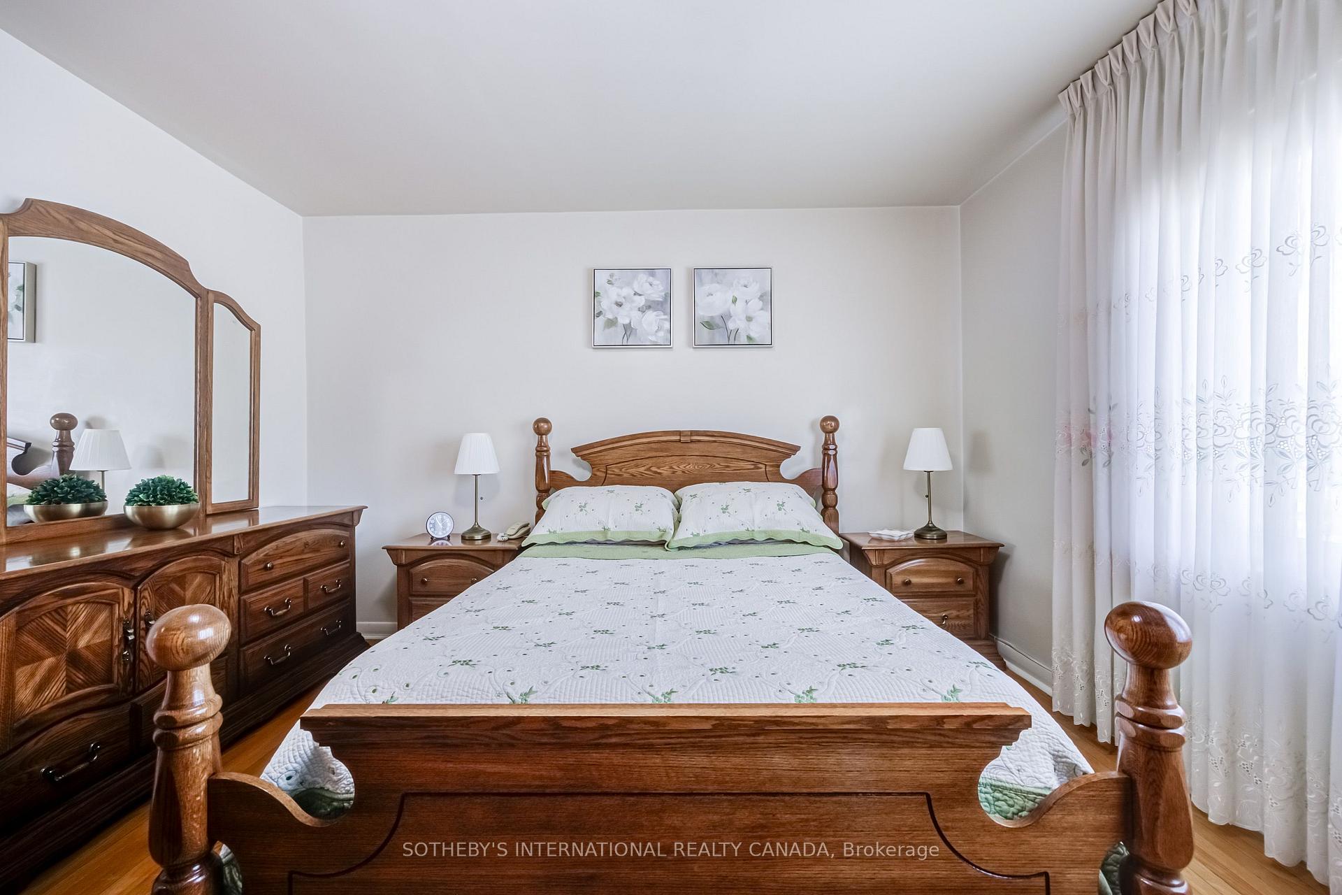 Photo 20 of 157 Ascot Avenue, Toronto, Corso Italia-Davenport — HOMEH