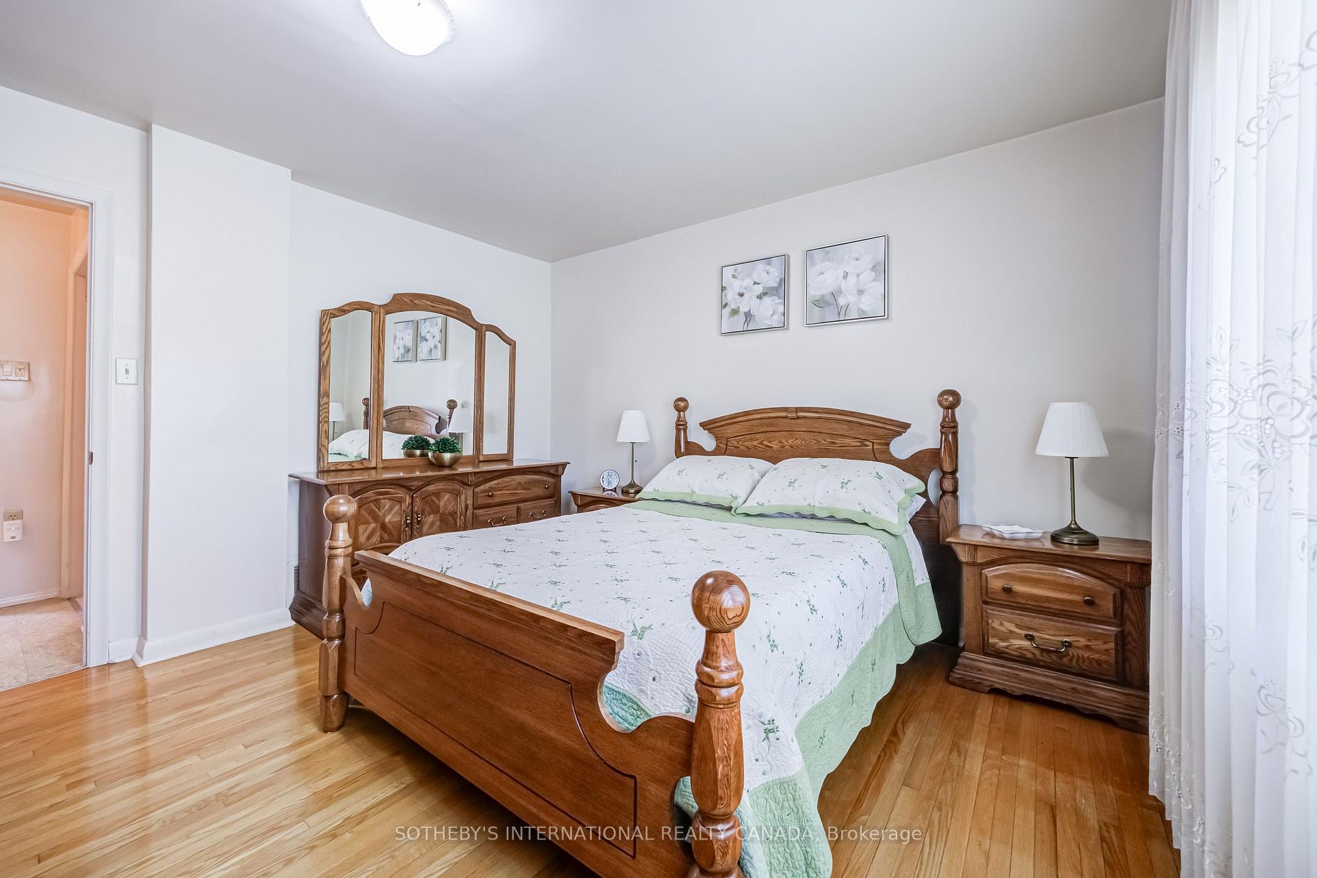 Photo 21 of 157 Ascot Avenue, Toronto, Corso Italia-Davenport — HOMEH