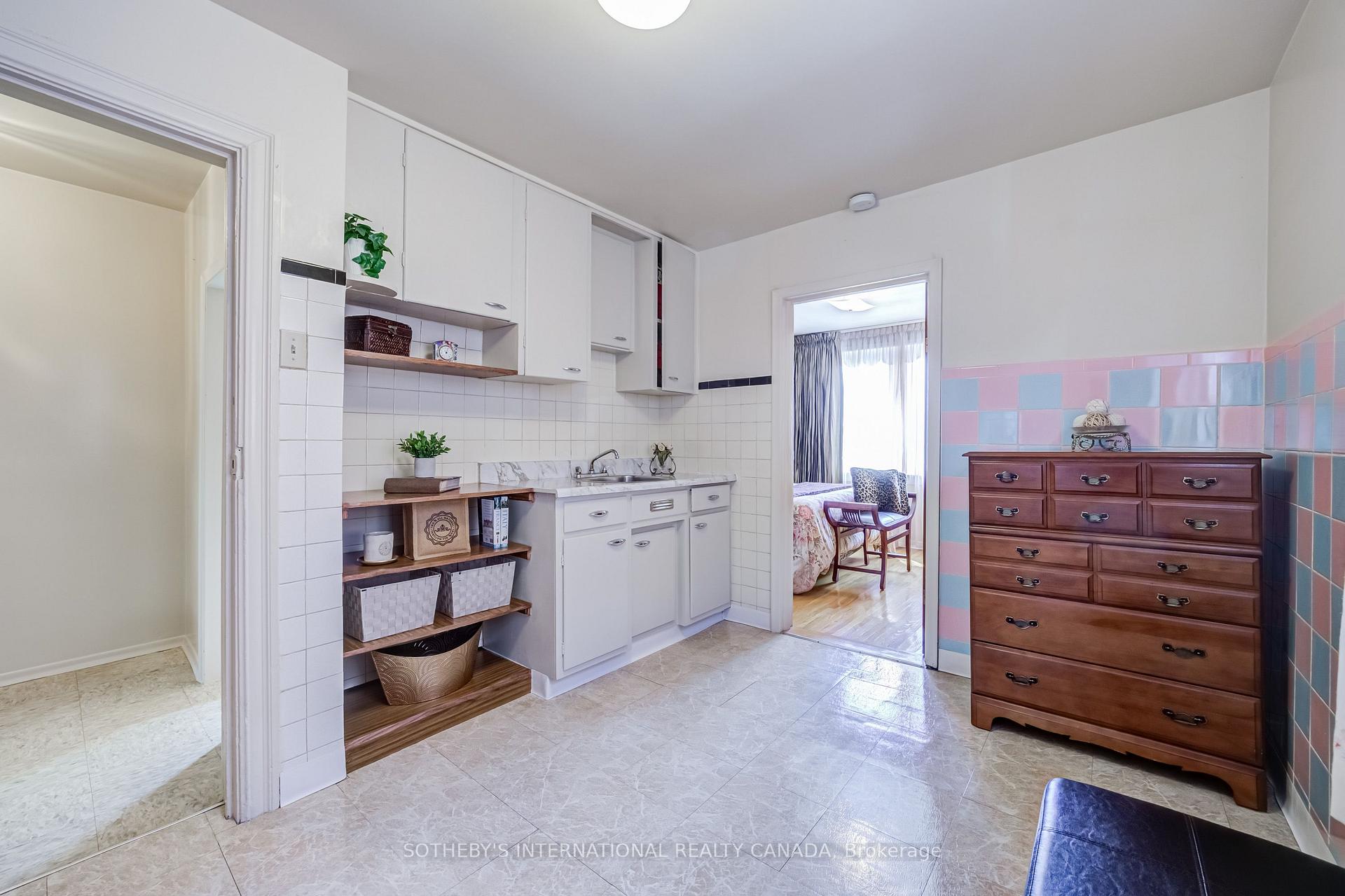 Photo 24 of 157 Ascot Avenue, Toronto, Corso Italia-Davenport — HOMEH