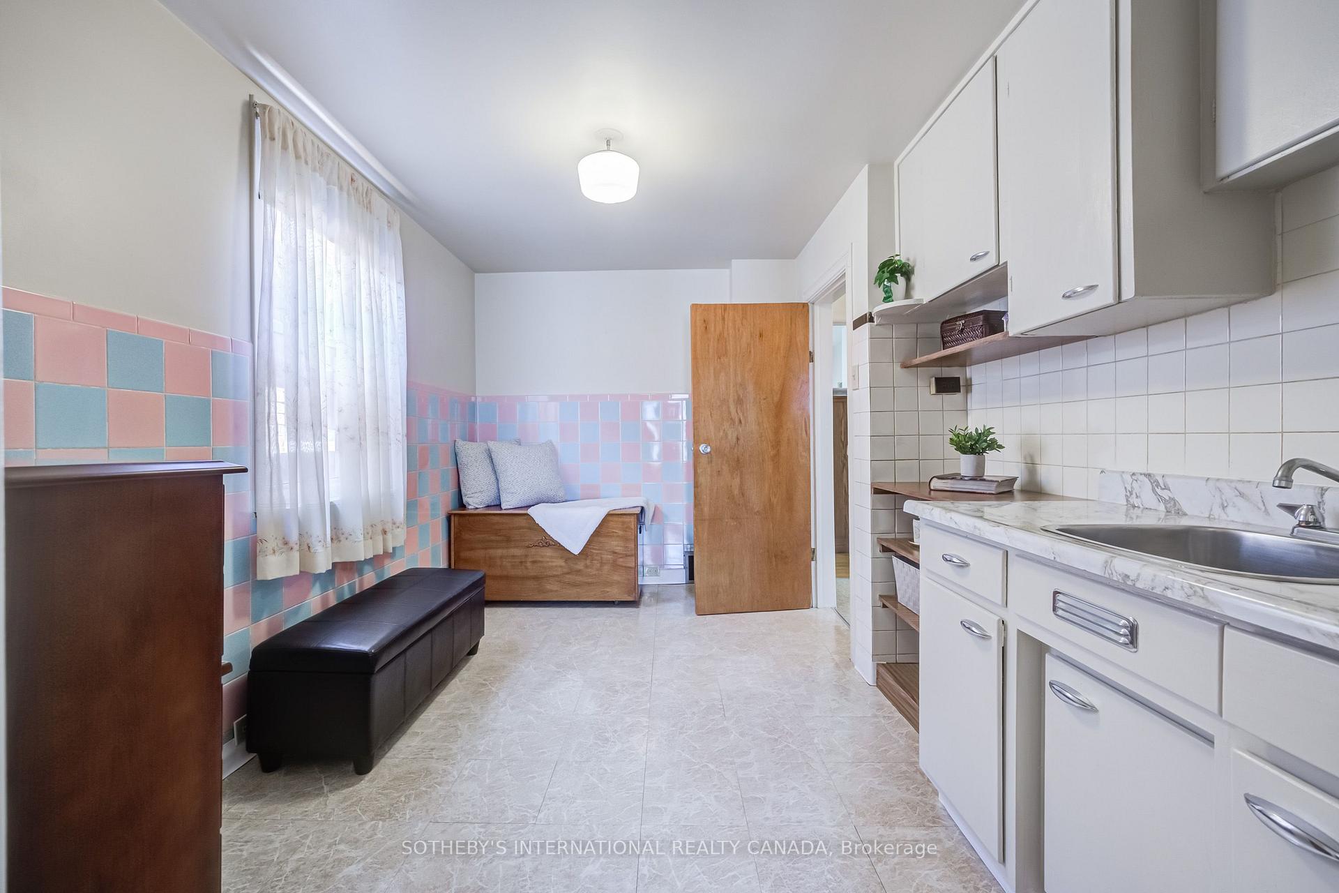Photo 27 of 157 Ascot Avenue, Toronto, Corso Italia-Davenport — HOMEH