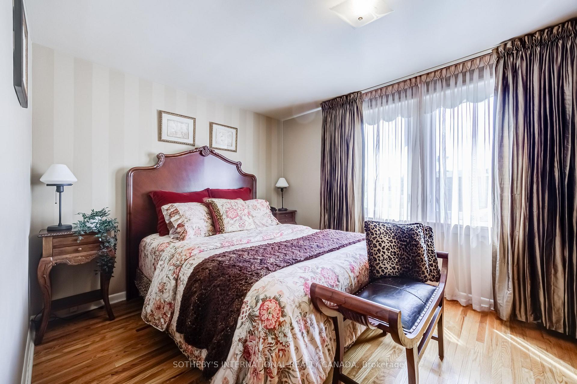 Photo 28 of 157 Ascot Avenue, Toronto, Corso Italia-Davenport — HOMEH