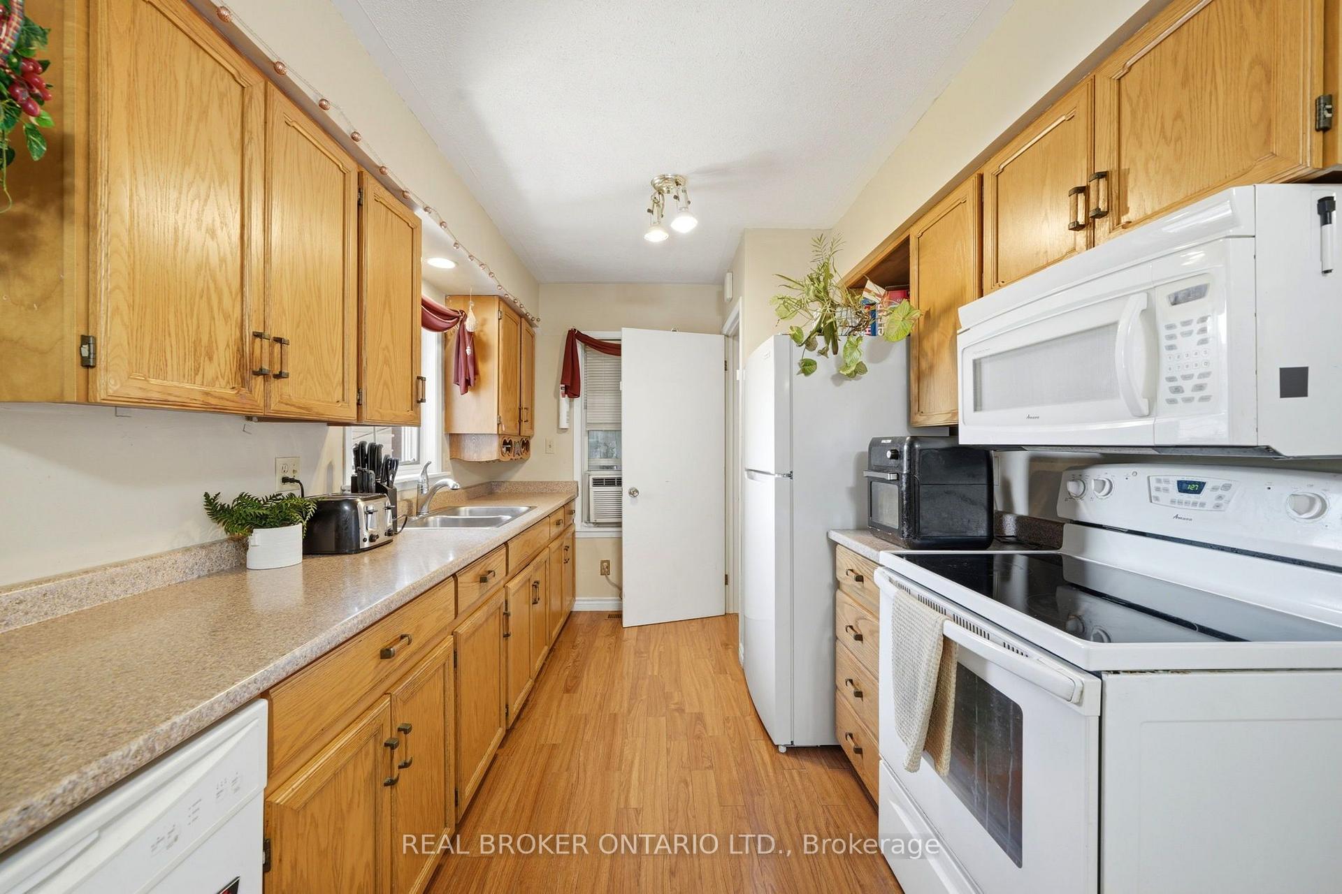 Photo 10 of 389 7th Street, Hanover — HOMEH