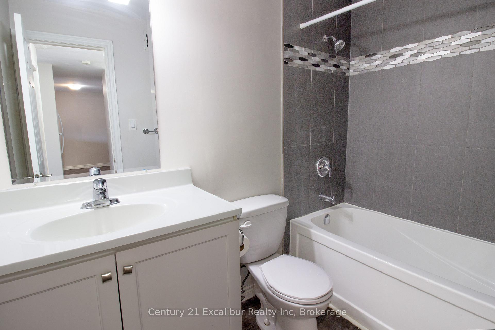 Photo 7 of Unit 16, 320 Queen Street E, Centre Wellington, Fergus — HOMEH