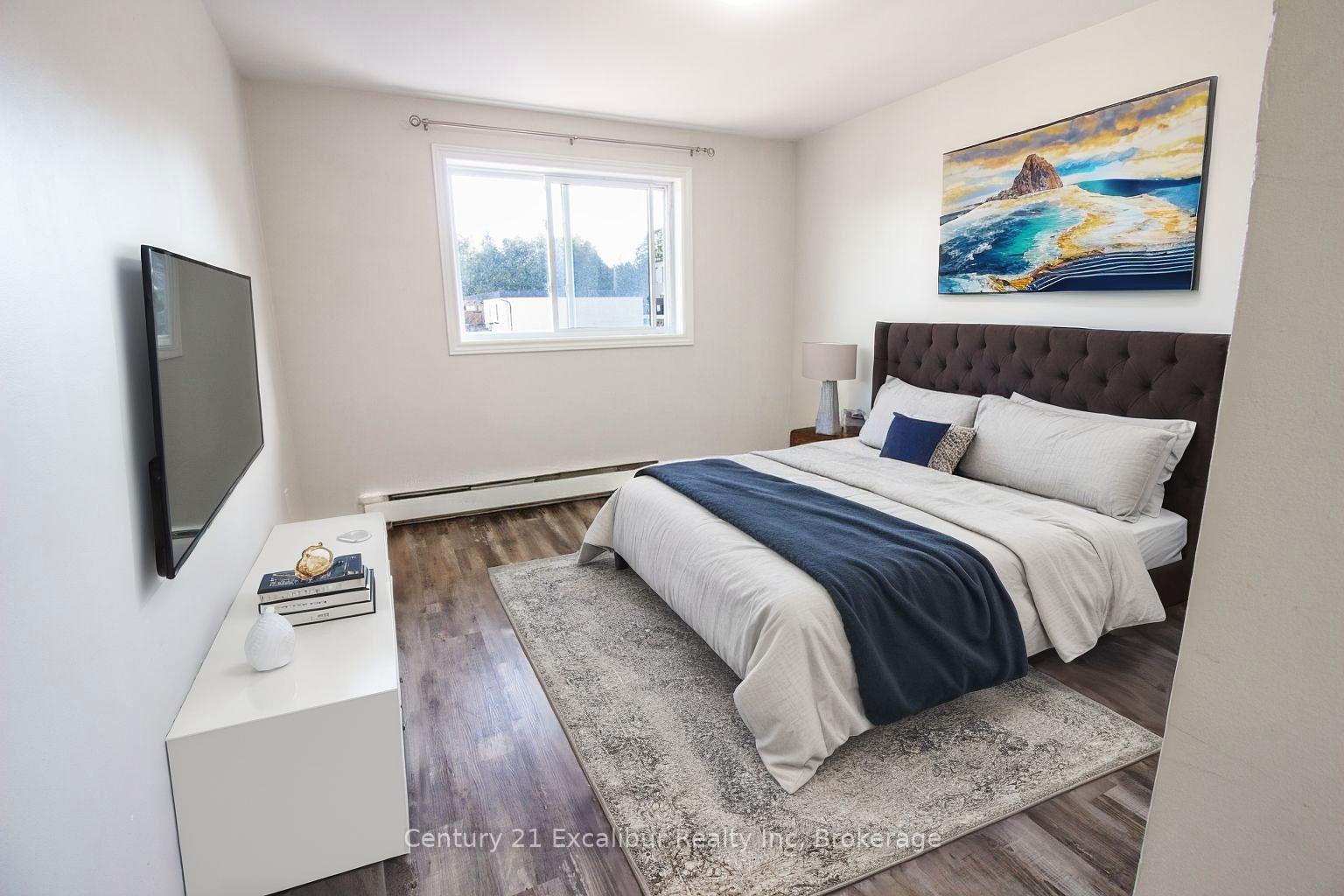 Photo 8 of Unit 16, 320 Queen Street E, Centre Wellington, Fergus — HOMEH