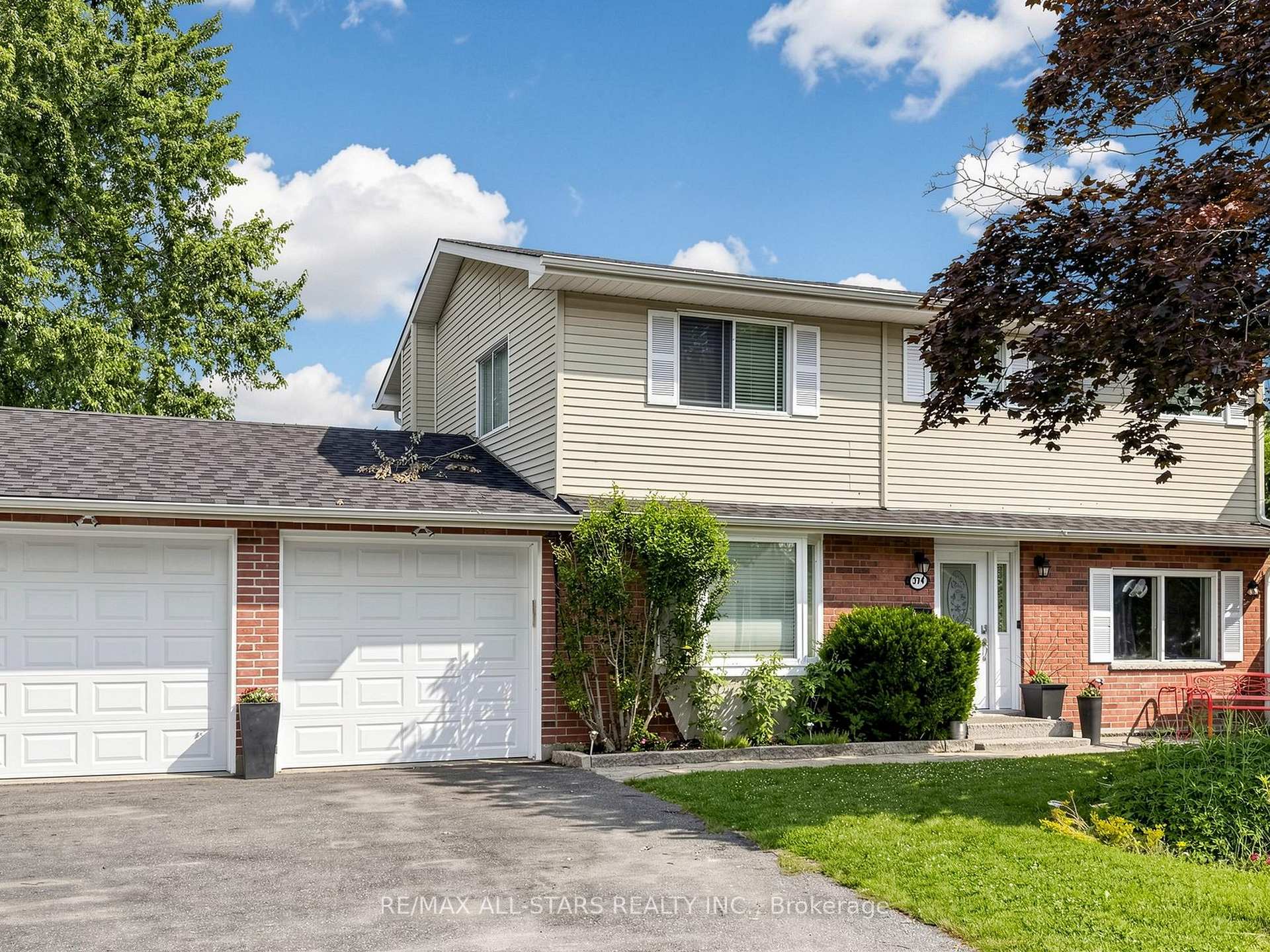 Photo 1 of 374 Adeline Drive, Georgina, Keswick South — HOMEH