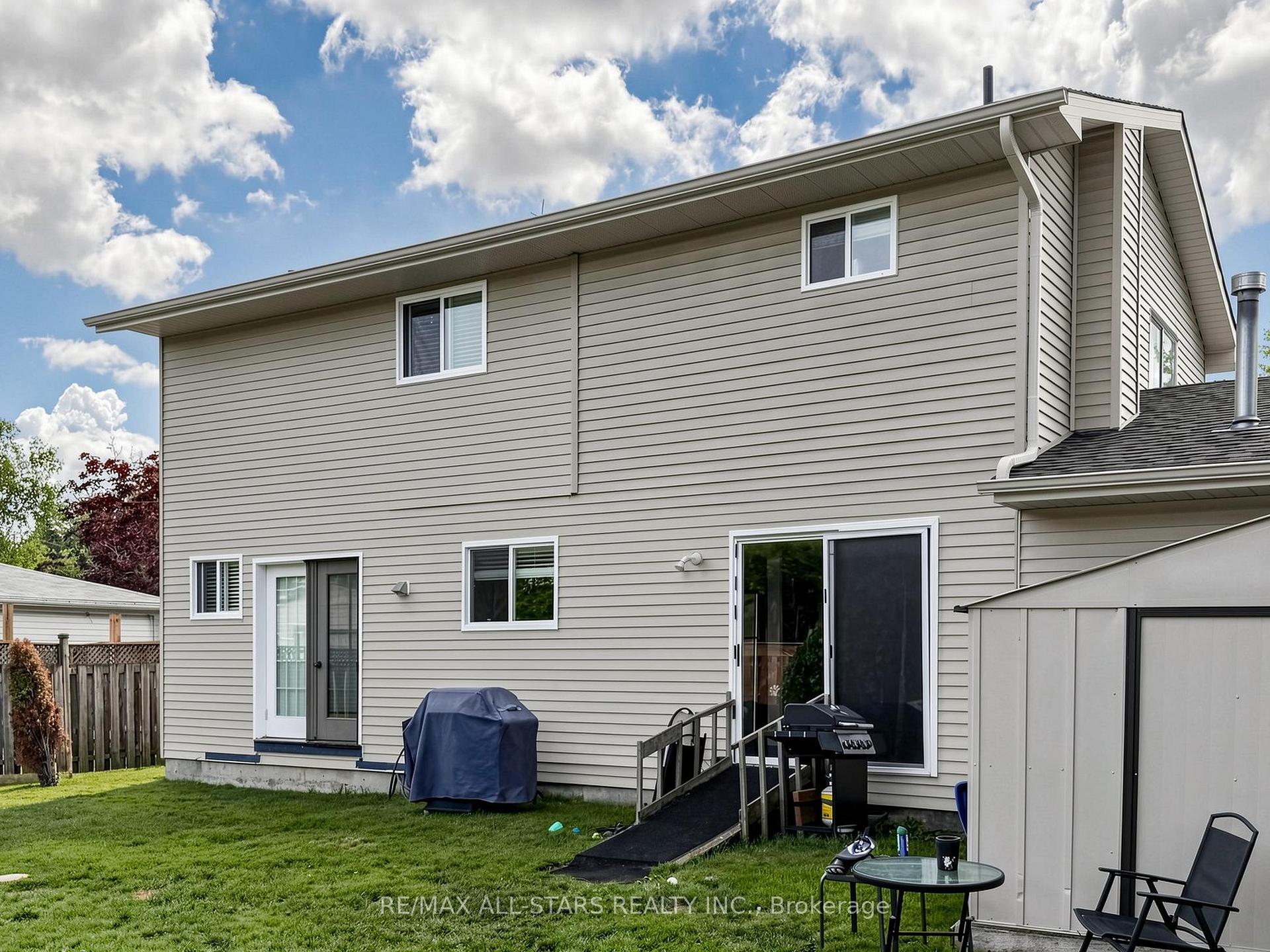 Photo 29 of 374 Adeline Drive, Georgina, Keswick South — HOMEH