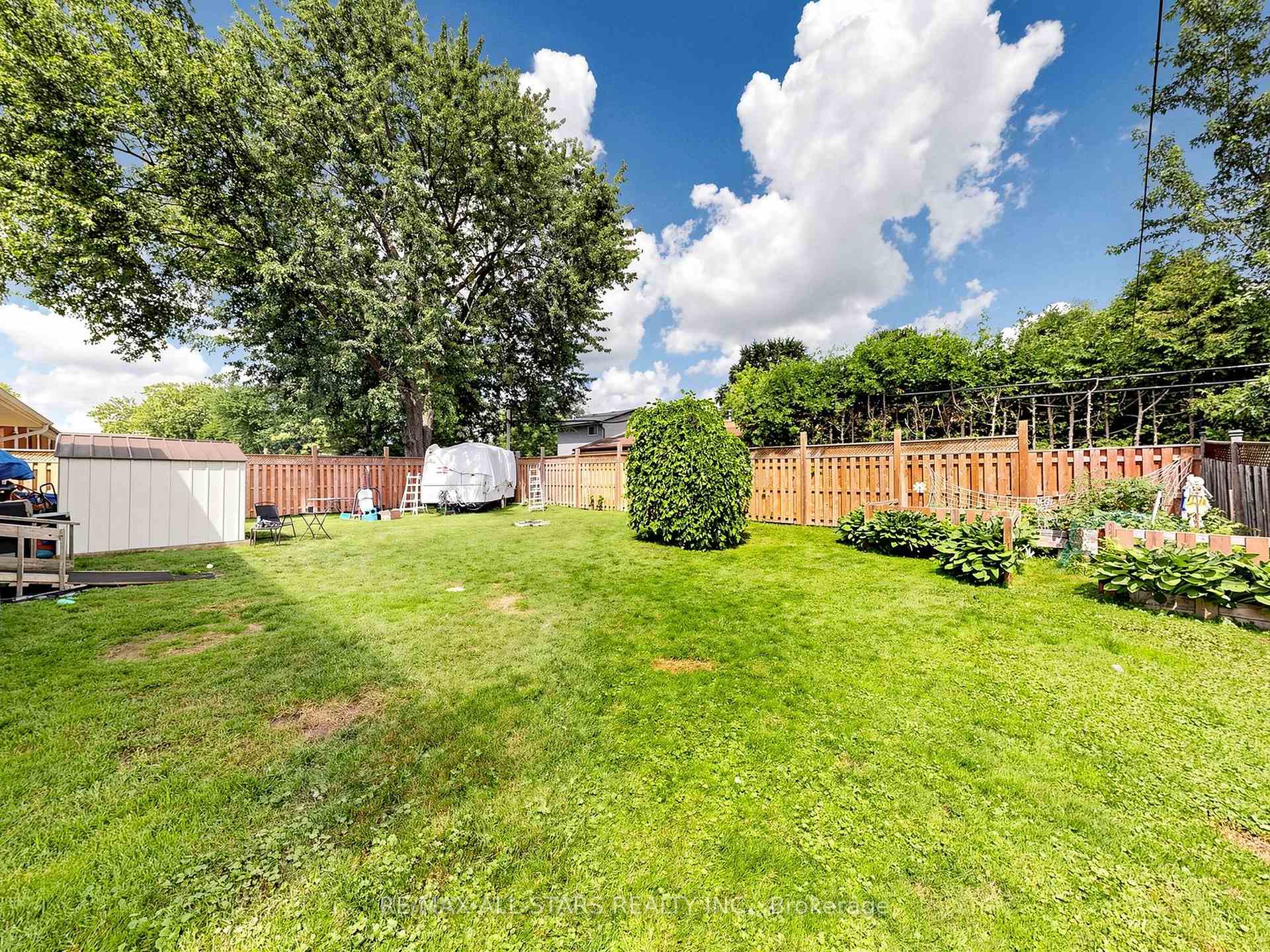 Photo 30 of 374 Adeline Drive, Georgina, Keswick South — HOMEH