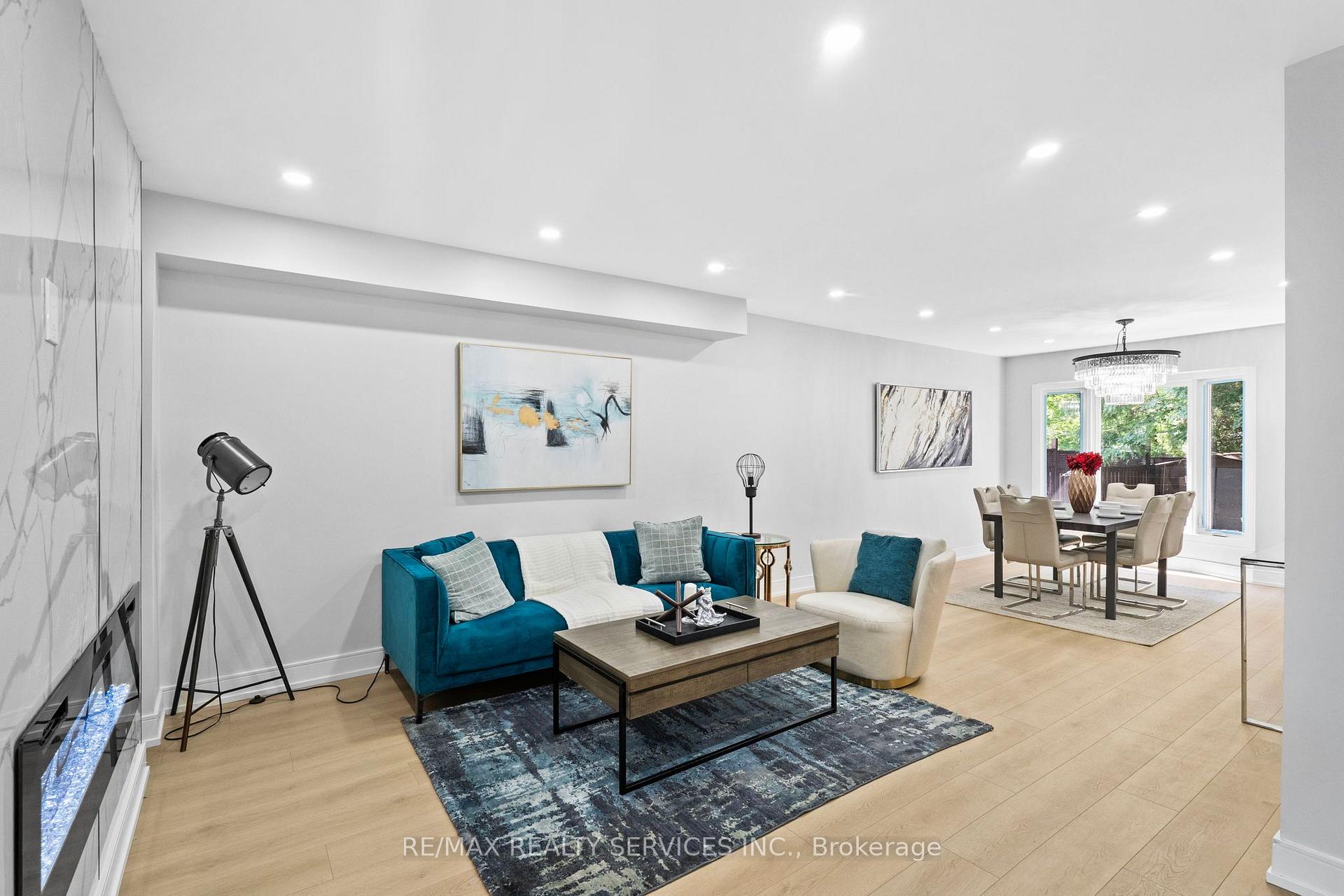 Photo 7 of 1273 Barberry Green, Oakville, Glen Abbey — HOMEH