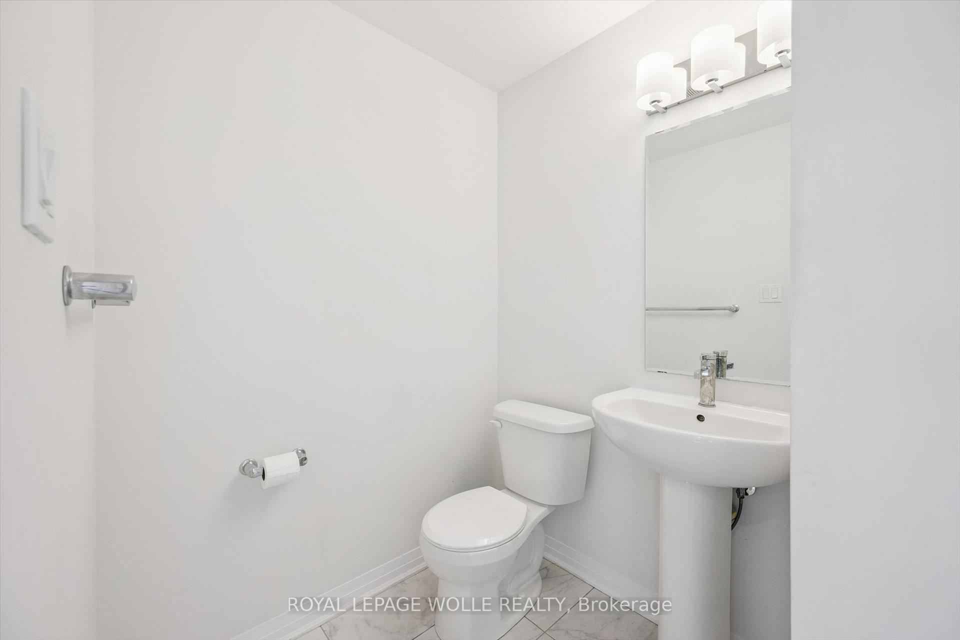 Photo 11 of Unit 37, 51 Sparrow Avenue, Cambridge, Little's Corners — HOMEH