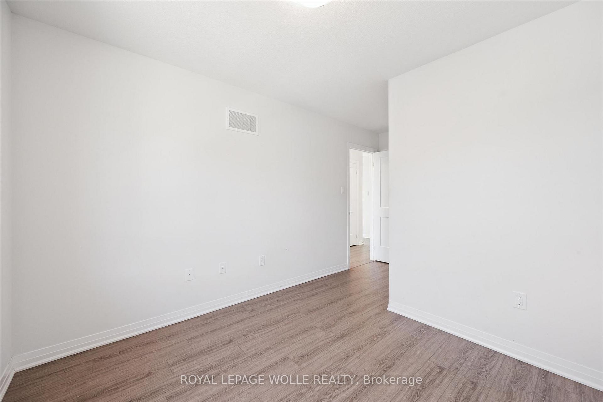 Photo 18 of Unit 37, 51 Sparrow Avenue, Cambridge, Little's Corners — HOMEH