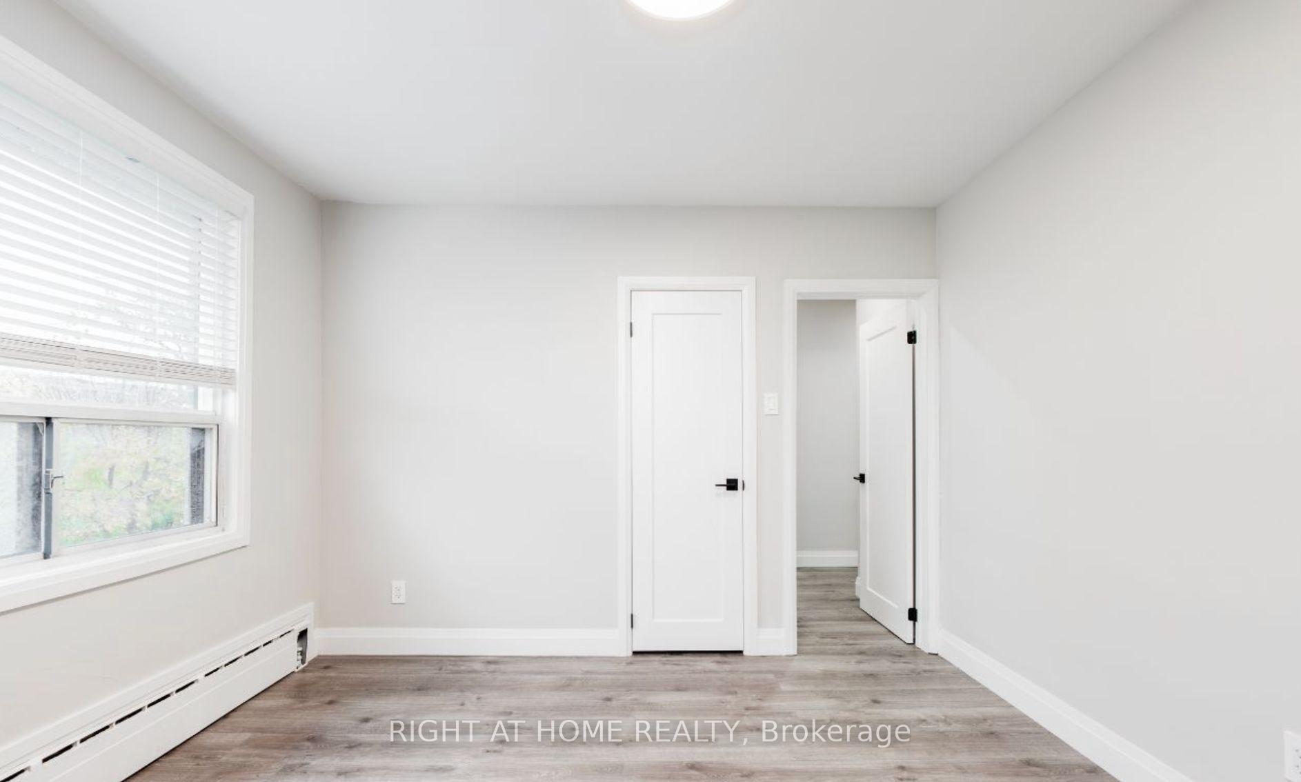 Photo 7 of Unit 3, 31 Wesley Street, Etobicoke, Mimico — HOMEH
