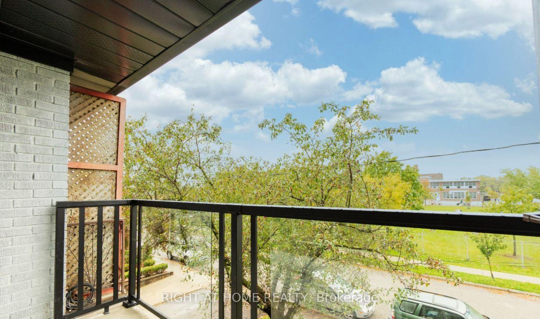 Photo 9 of Unit 3, 31 Wesley Street, Etobicoke, Mimico — HOMEH