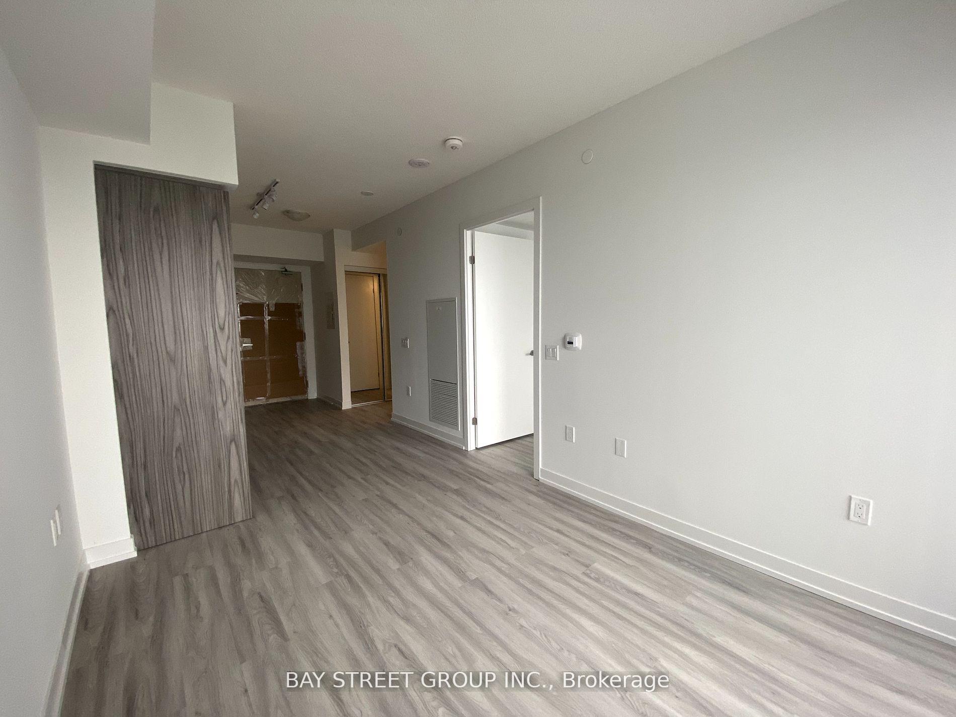 Photo 7 of Unit 4206, 55 Cooper Street, Toronto, Waterfront Communities — HOMEH