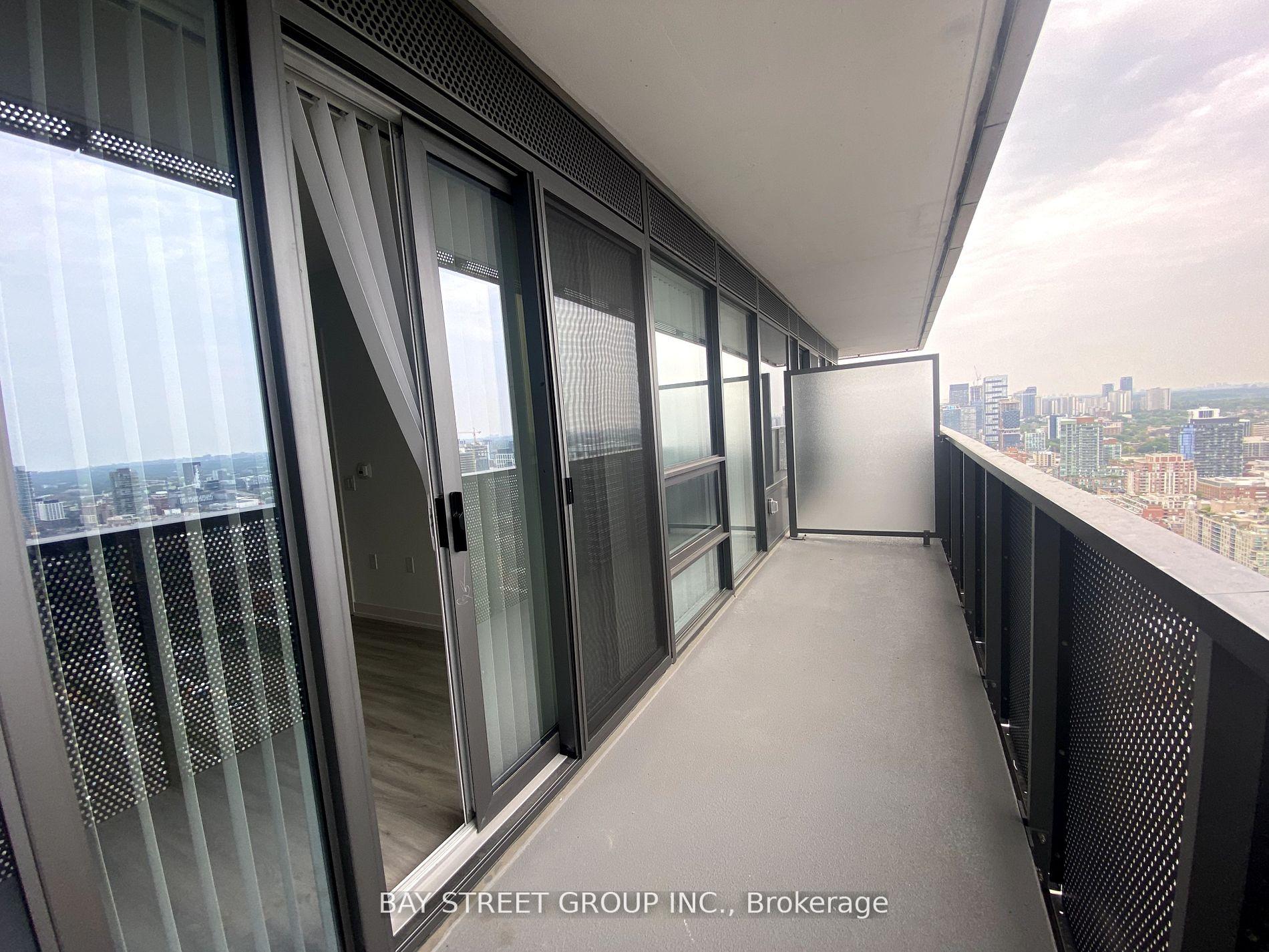 Photo 17 of Unit 4206, 55 Cooper Street, Toronto, Waterfront Communities — HOMEH