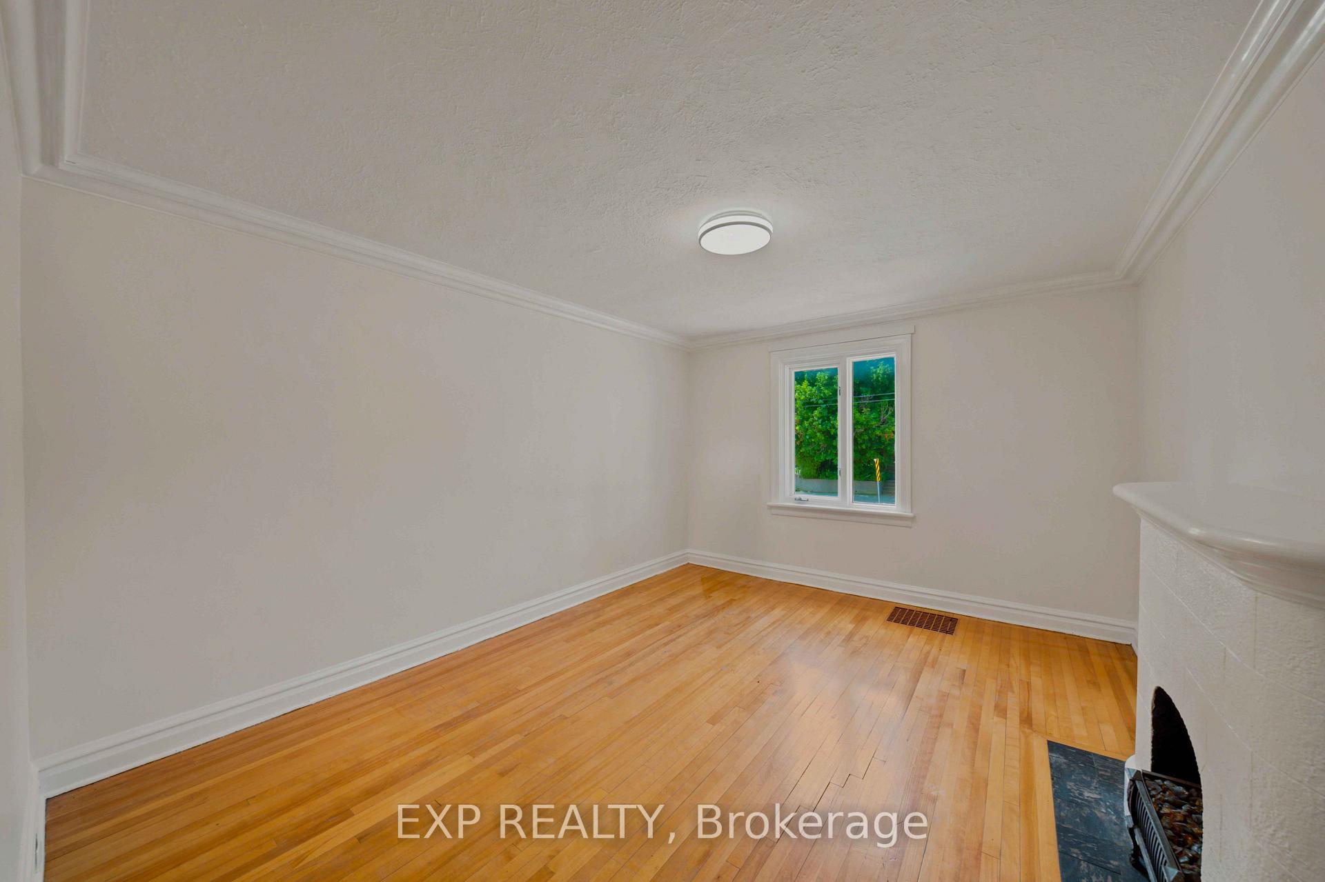 Photo 5 of 452 Sunnyside Avenue, Ottawa, Old Ottawa South — HOMEH