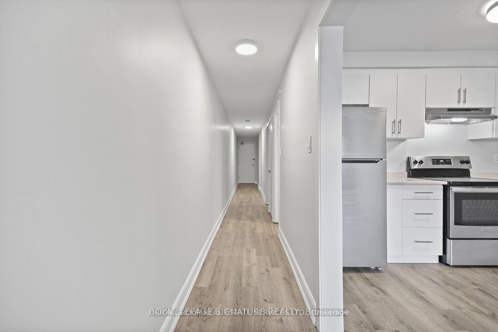 Photo 14 of 46 Albert Avenue, Etobicoke, Mimico — HOMEH